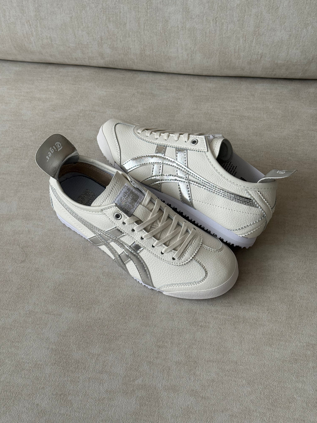 Onitsuka Tiger Mexico 66 "White/Silver"