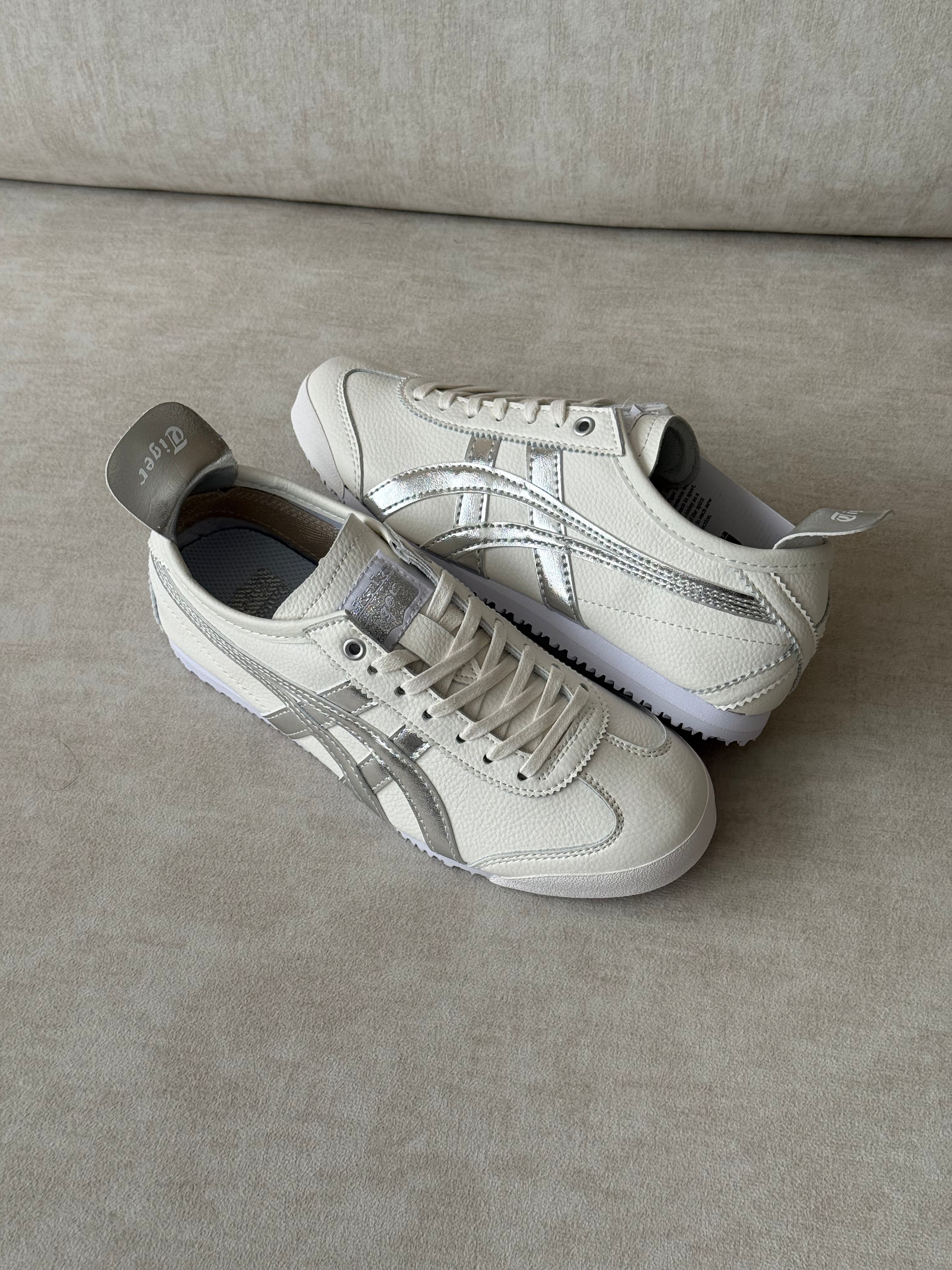 Onitsuka Tiger Mexico 66 "White/Silver"