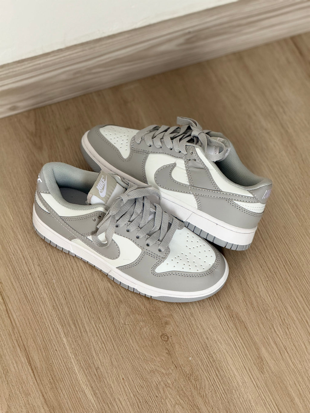 Nike Dunk Los “Grey”