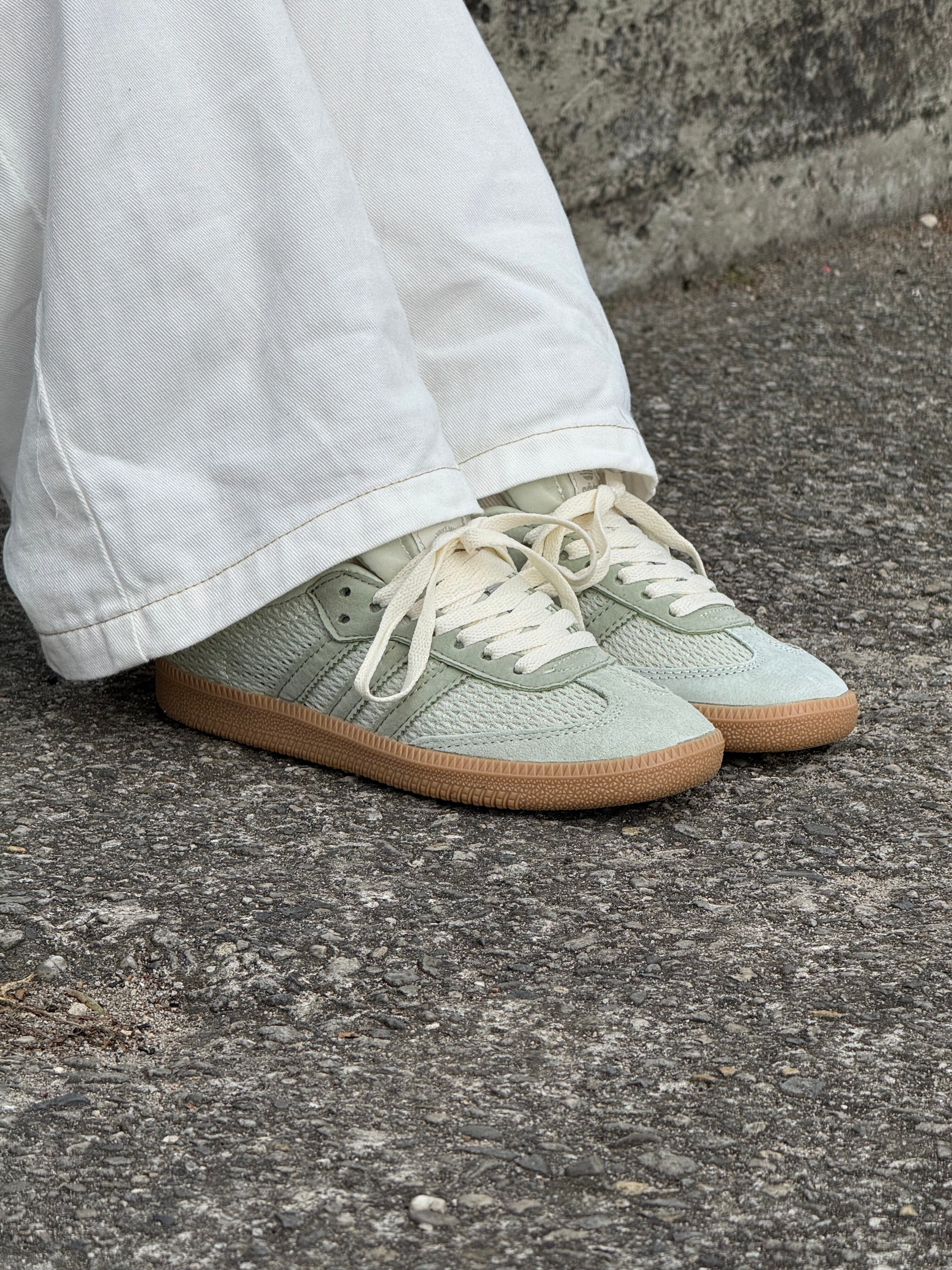 Adidas Samba OG “Halo Gum Green”