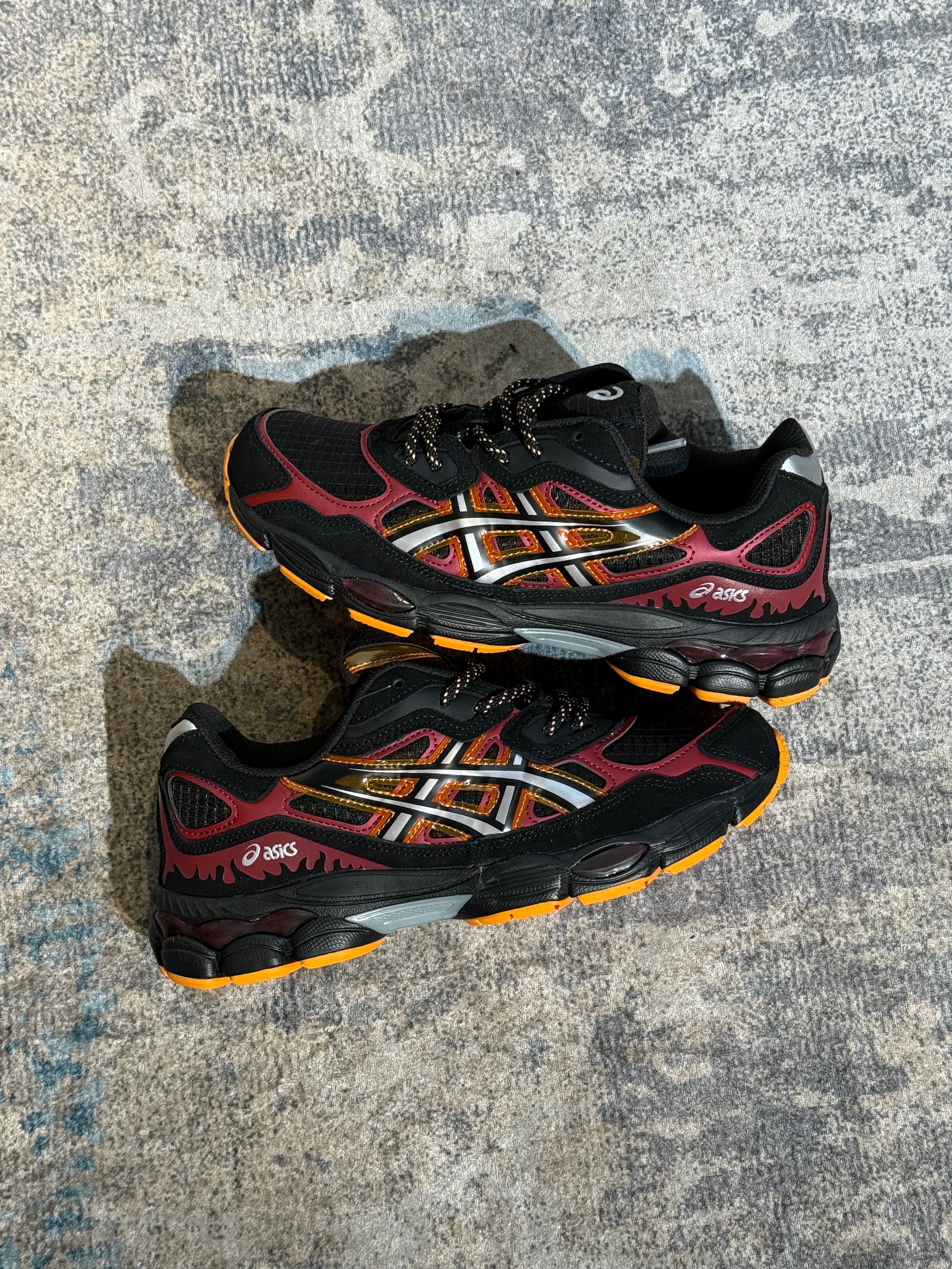 Asics Kayano “Naruto”
