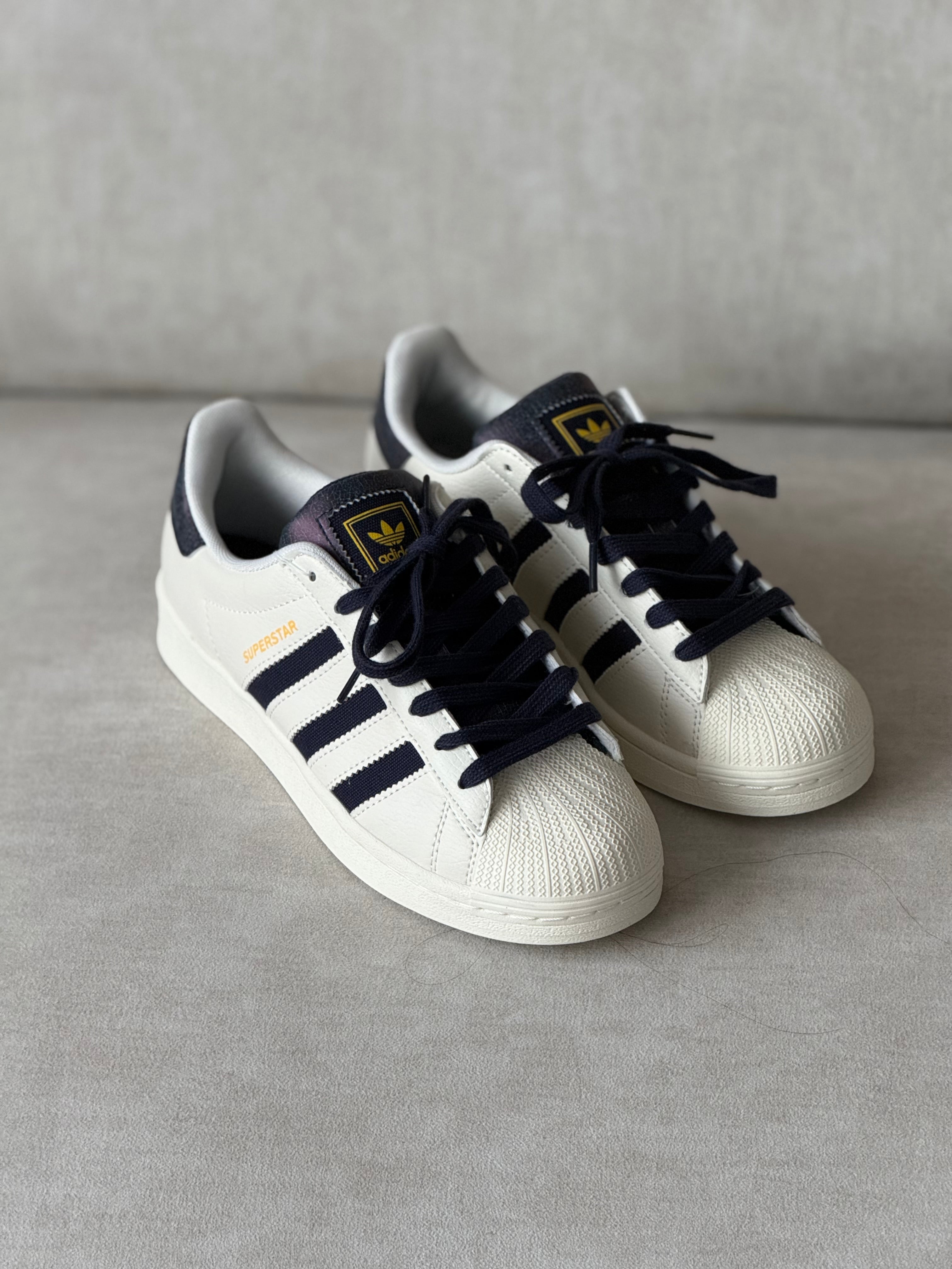 Adidas Superstar
