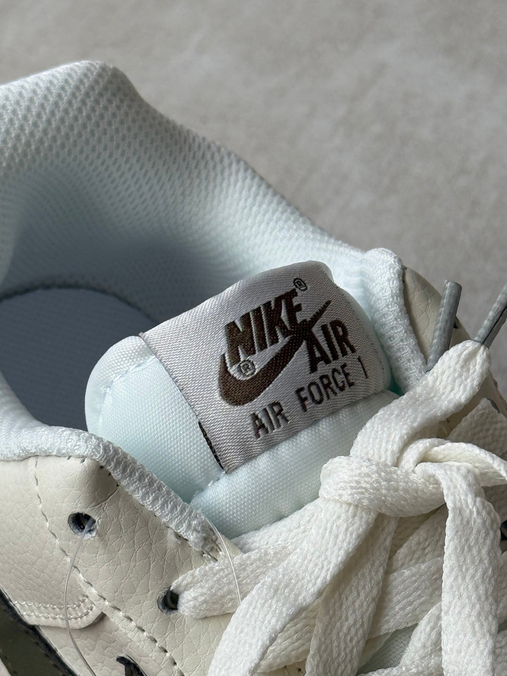 Nike Air Force 1 x Stussy “Cream/G.Olive”