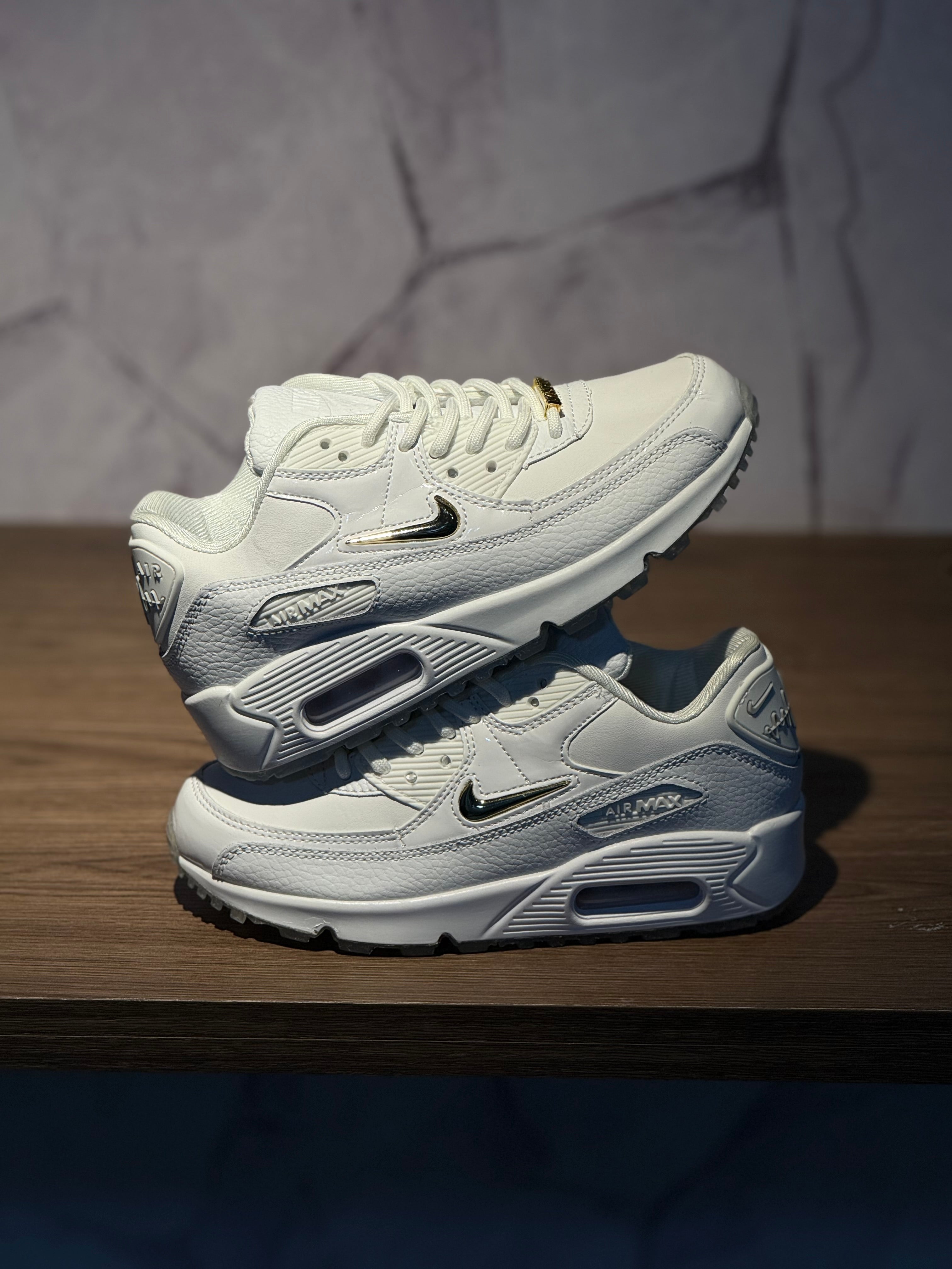 Nike Air Max 90’ “Pirata”