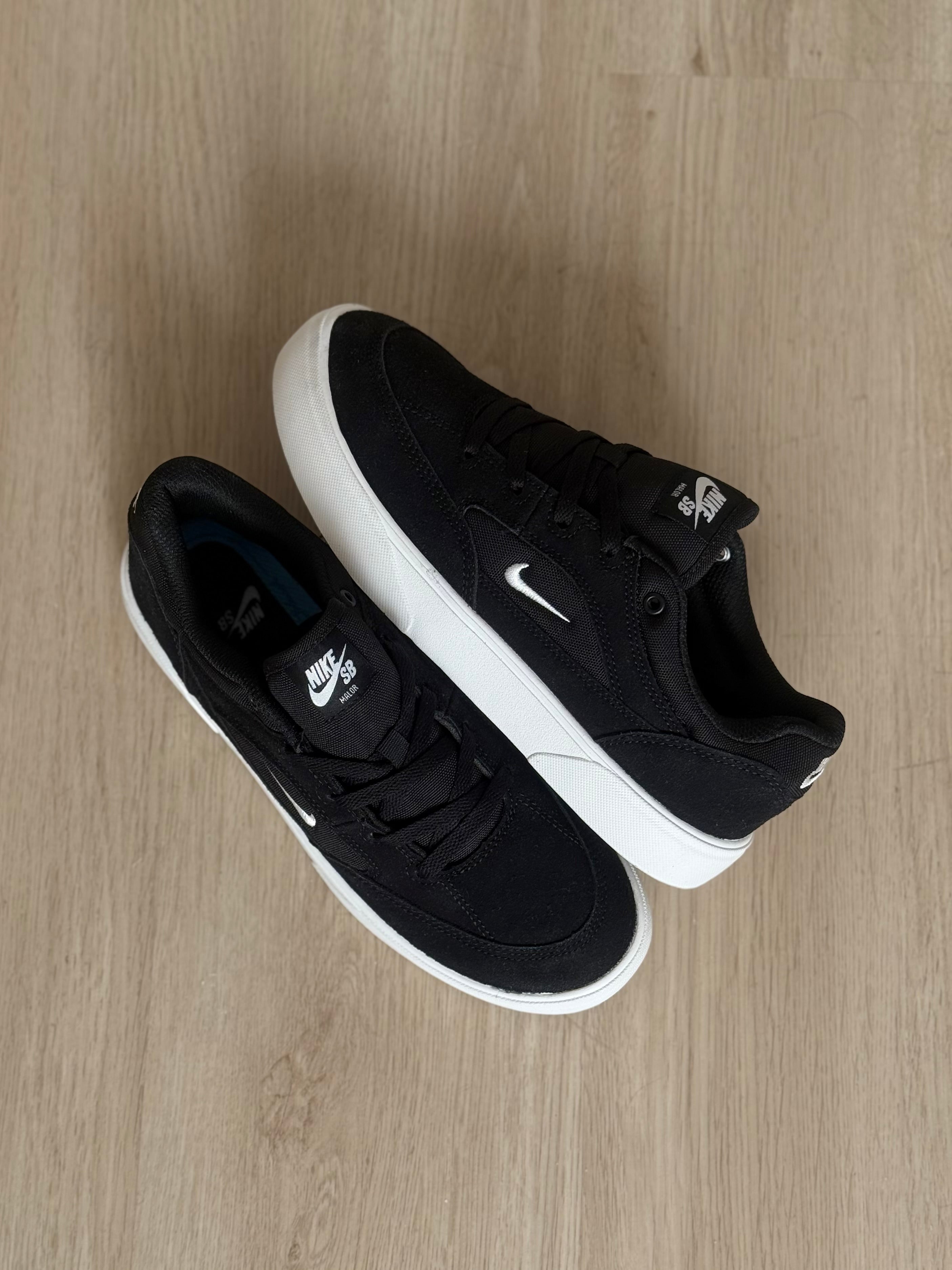 Nike SB Malor “Black/White”