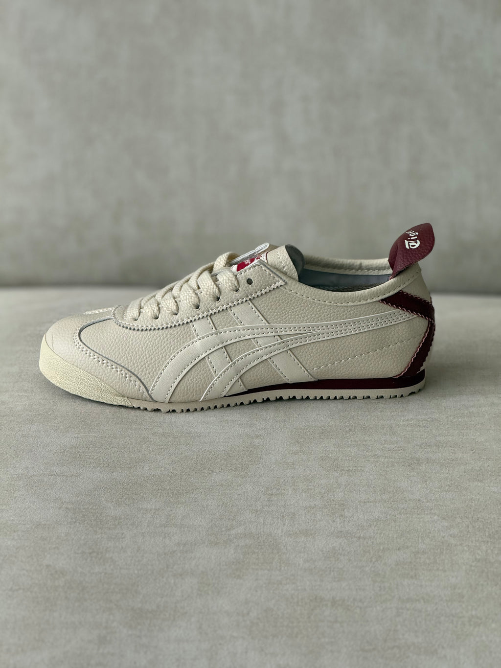 Onitsuka Tiger  Mexico 66 "Cream Beet Juice"