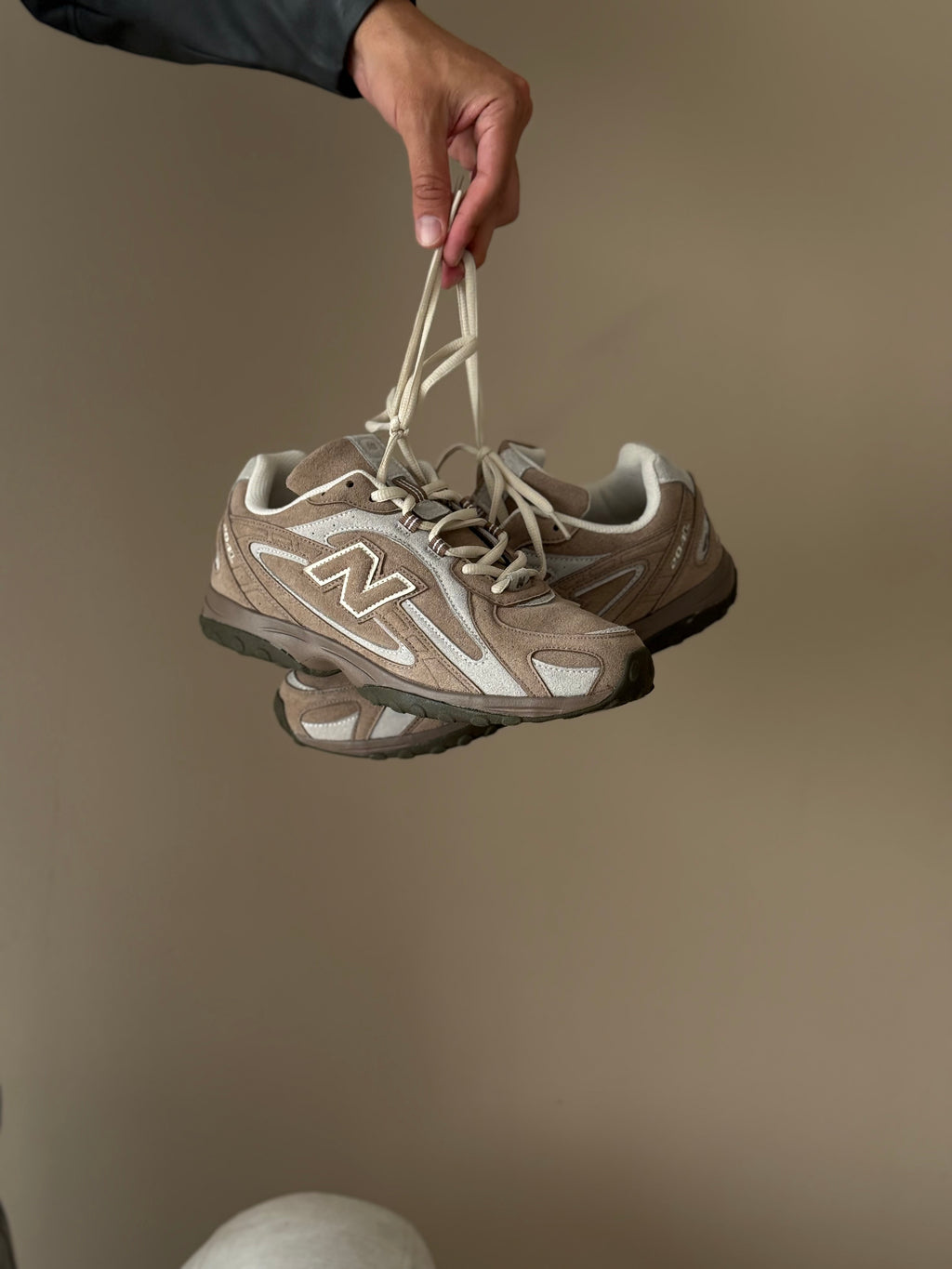 New Balance 204L
