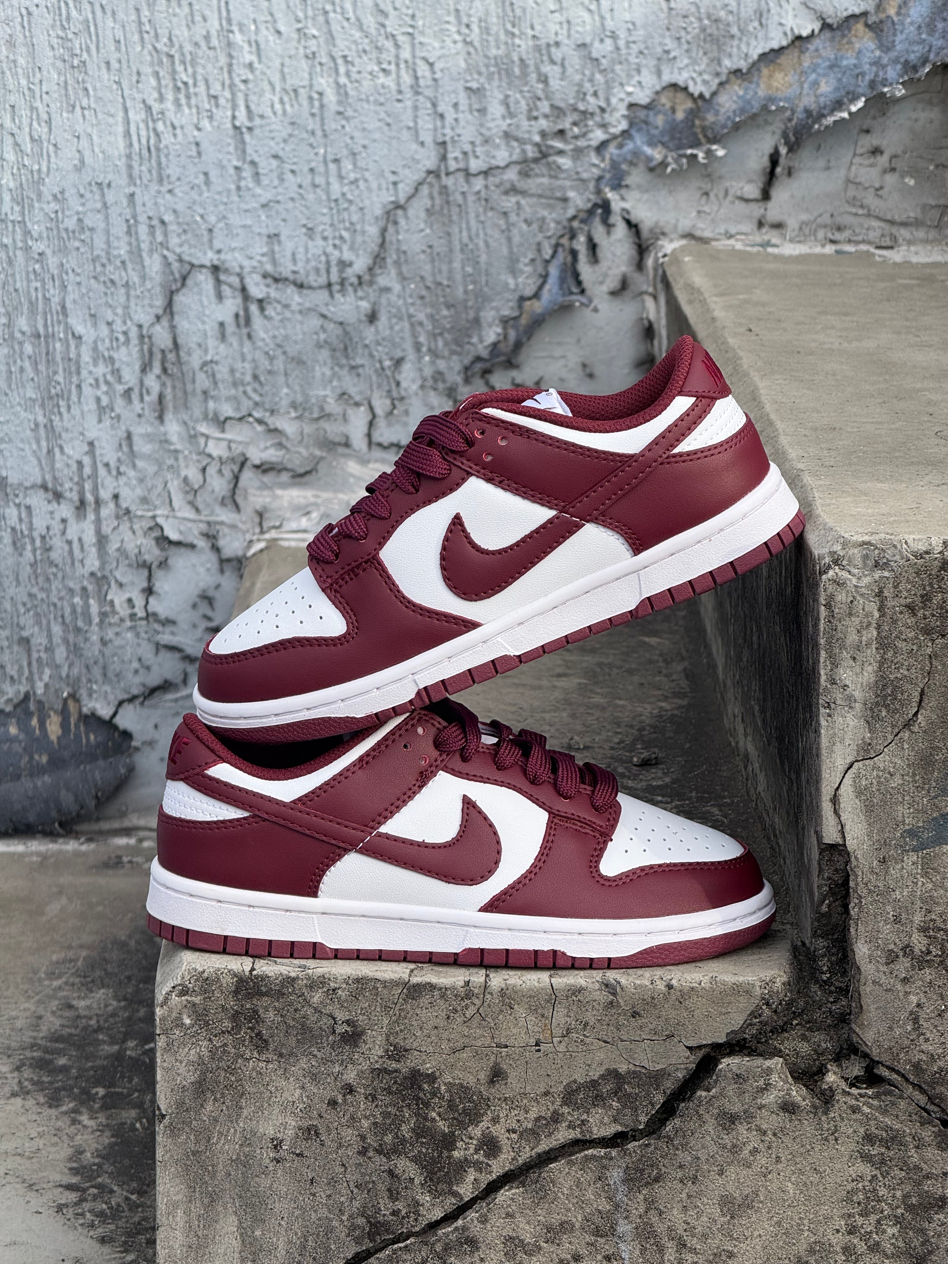 Nike Dunk SB Low “Vinotinto”