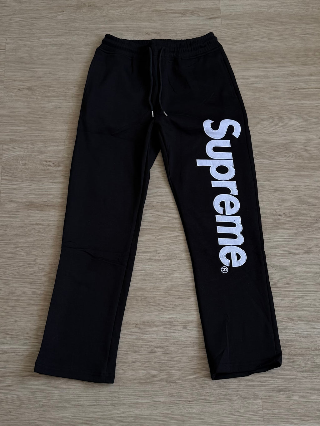 Sudadera SUPREME “Black”