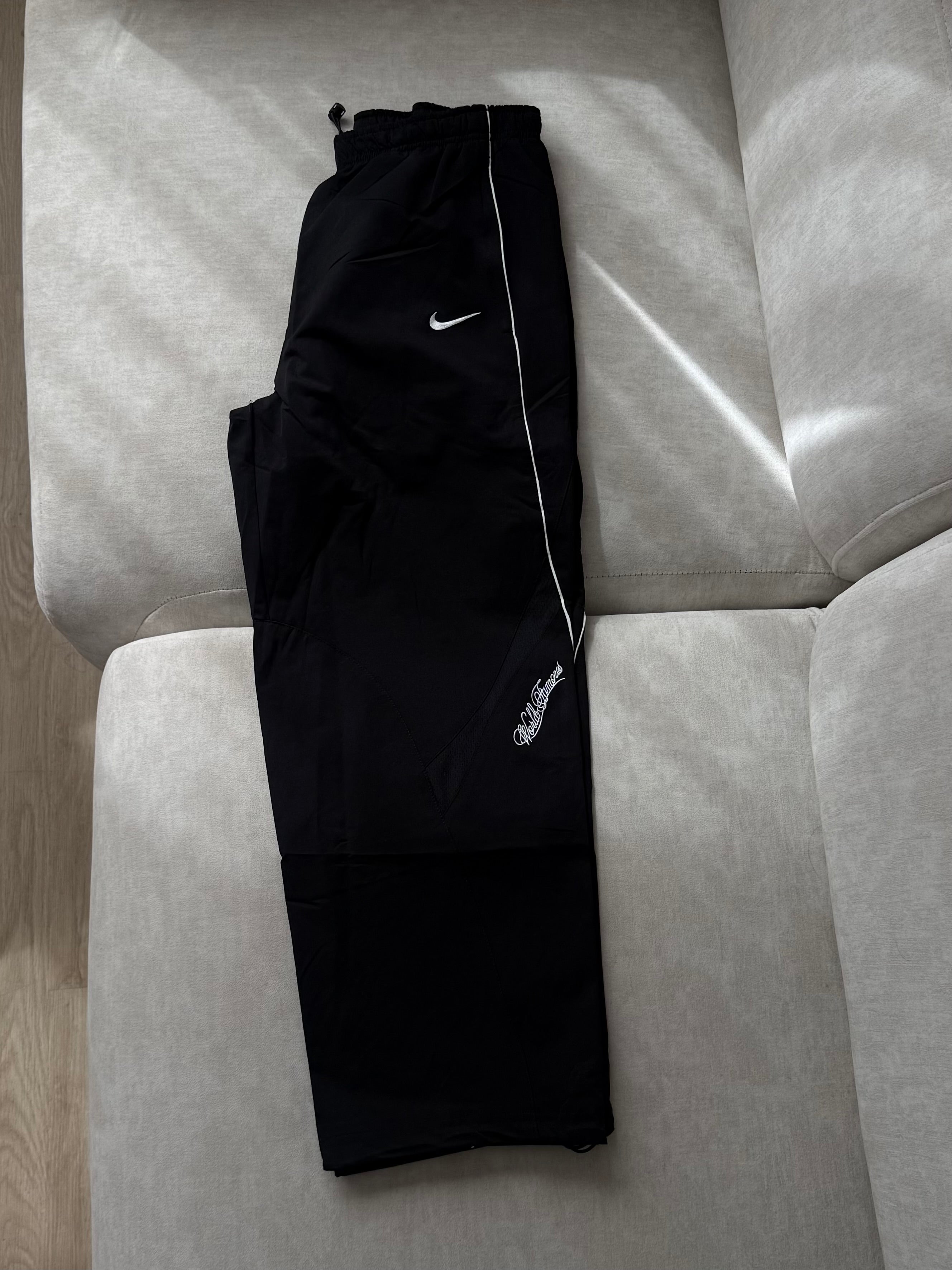 Sudadera Nike x Supreme Track