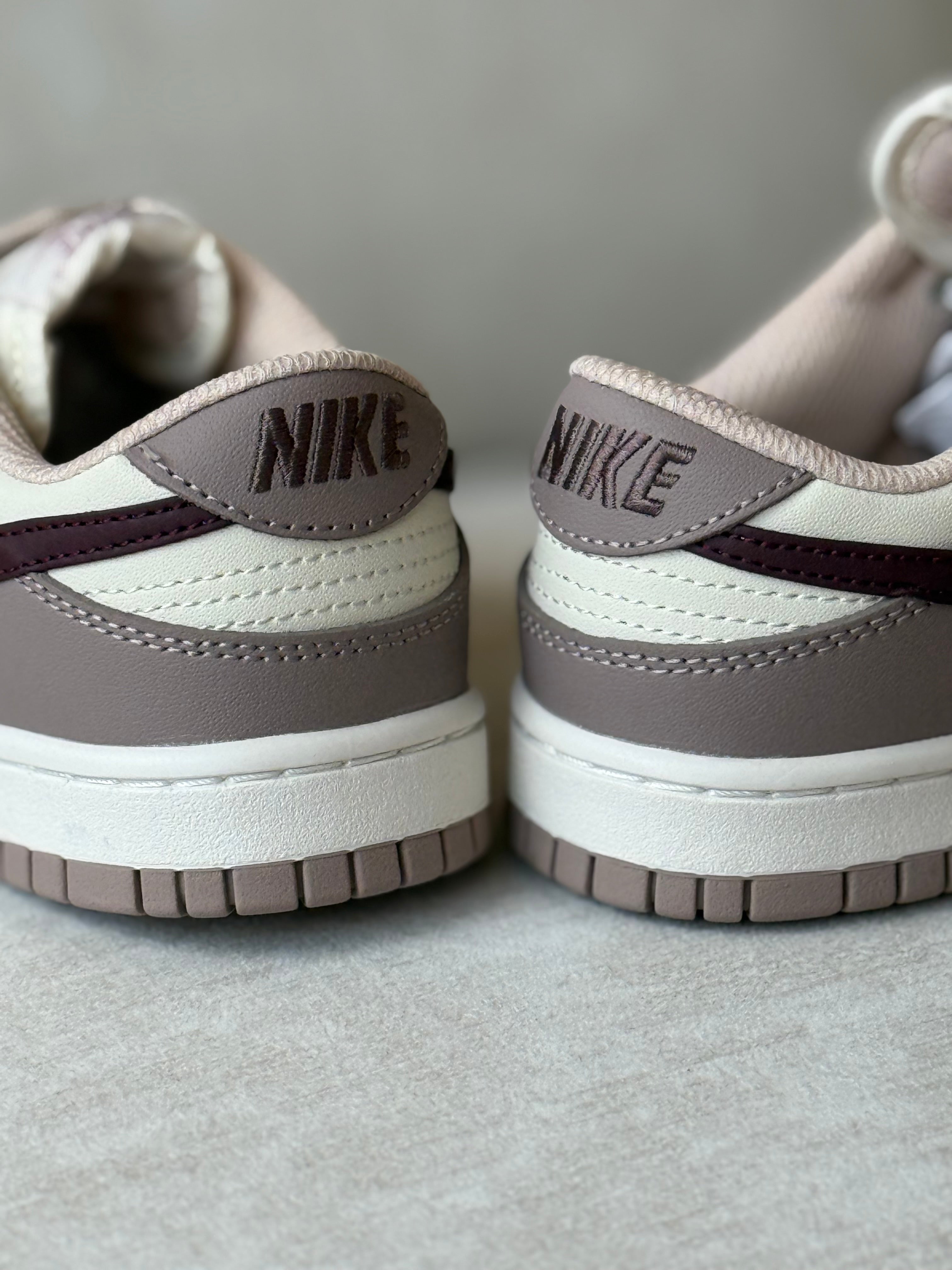 Nike Dunk Low
