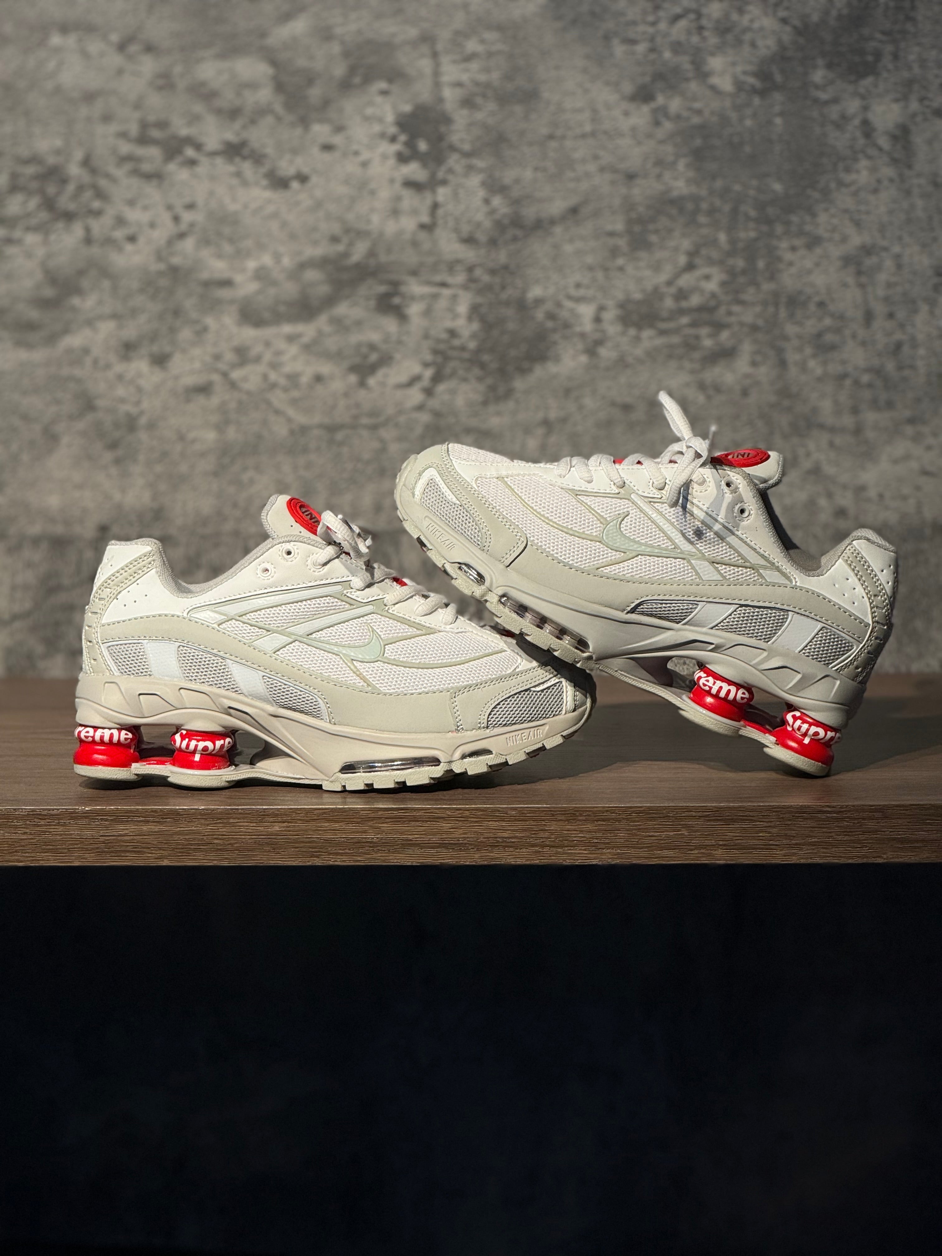 Nike Shox x Supreme
