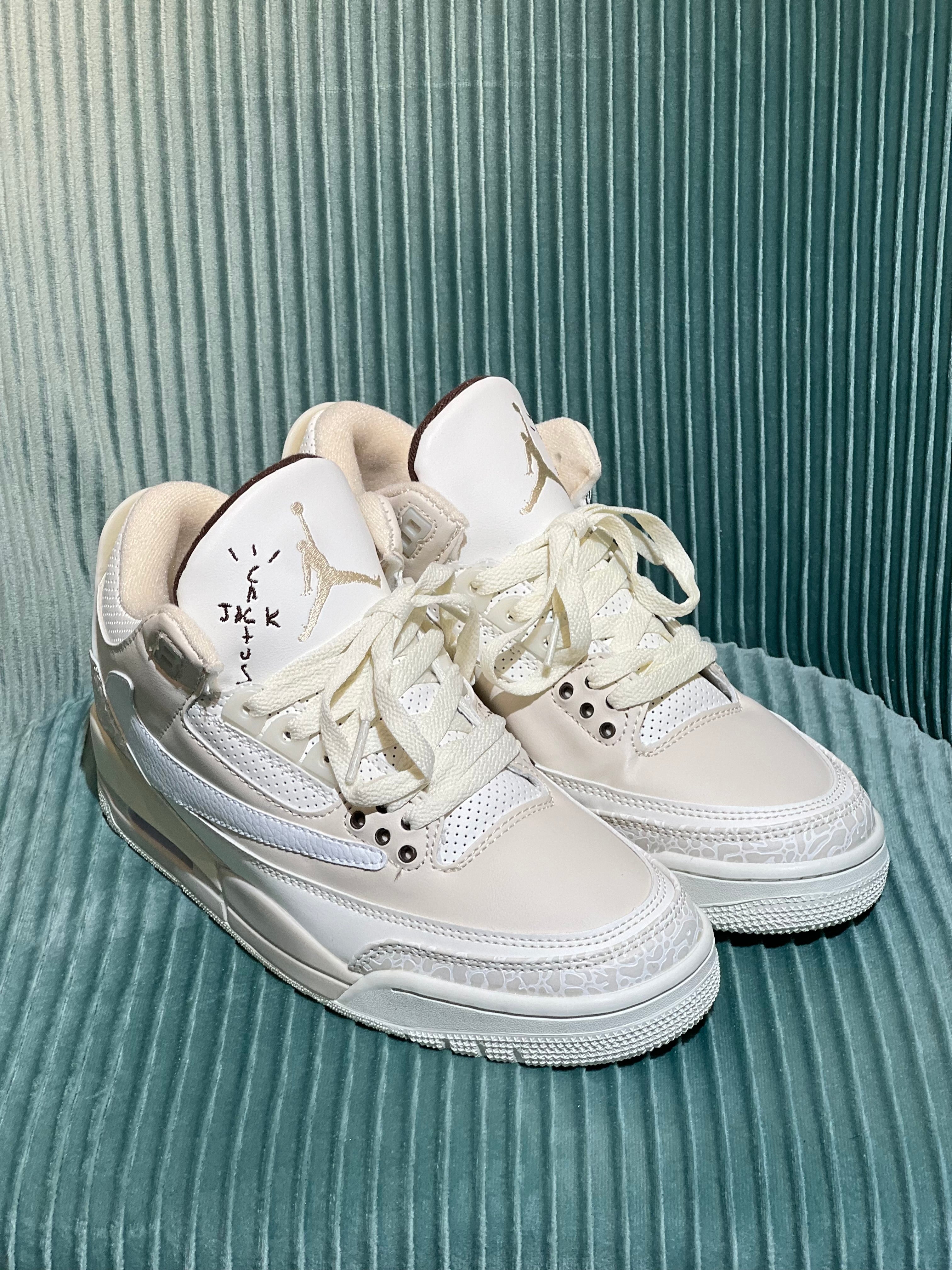 Jordan Retro 3 “Travis Scott”