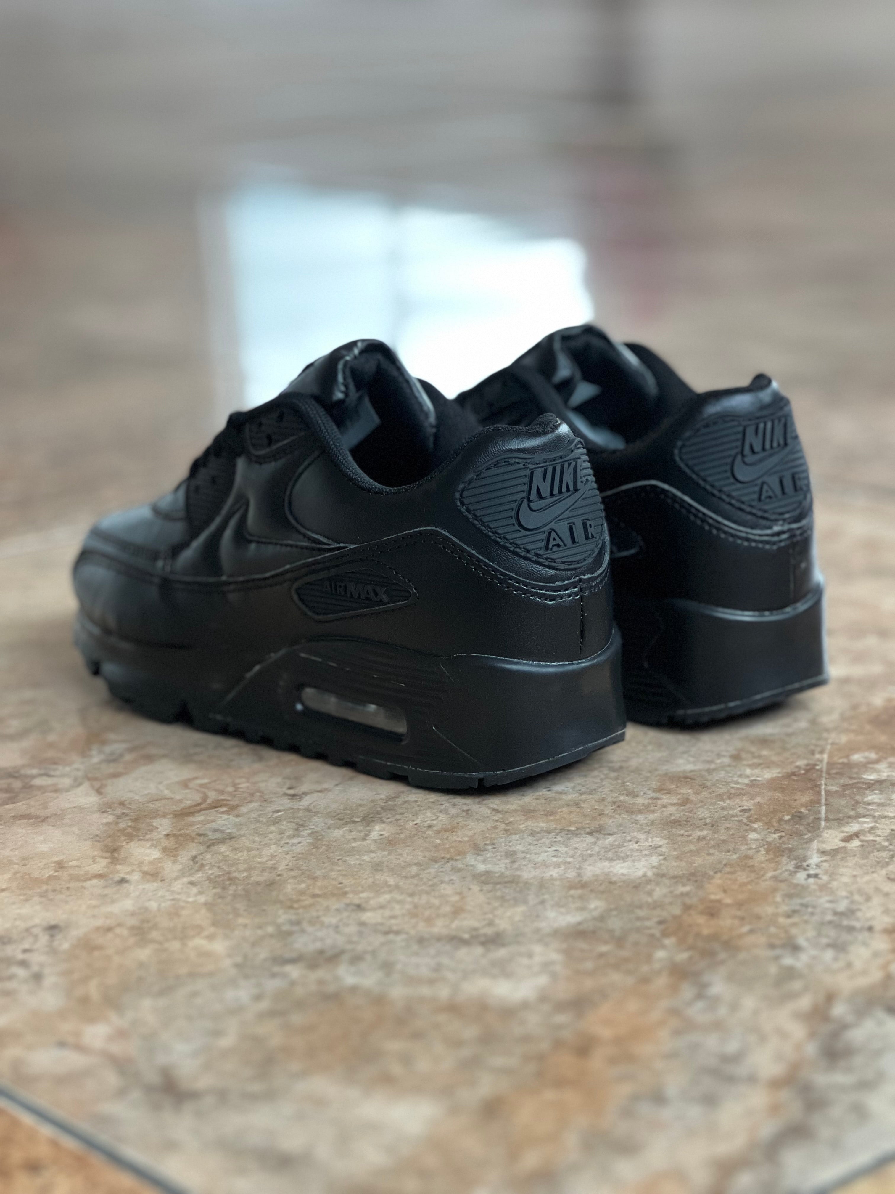 Nike Air Max 90’ “Black”