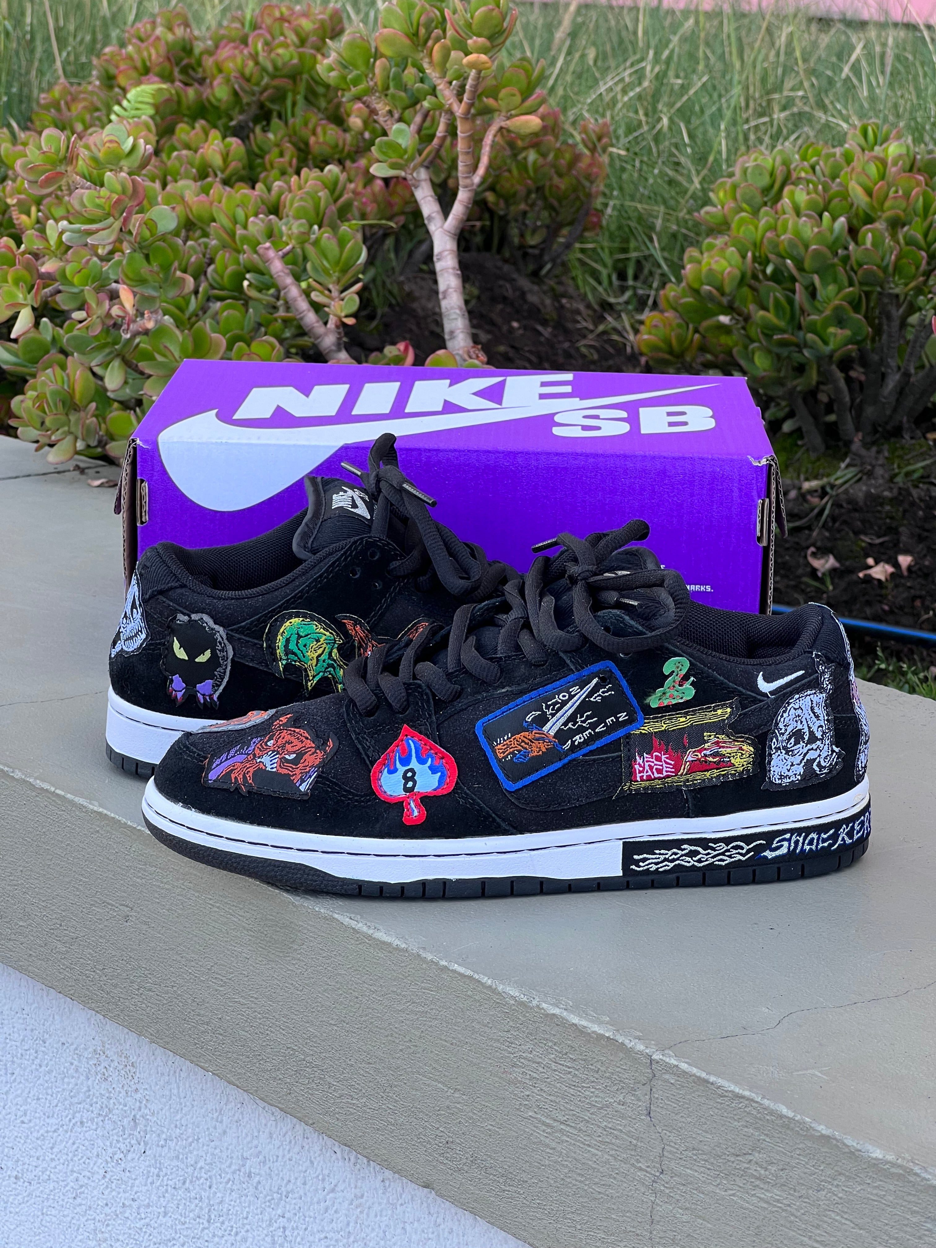 Nike SB dunk low “Neck Face”