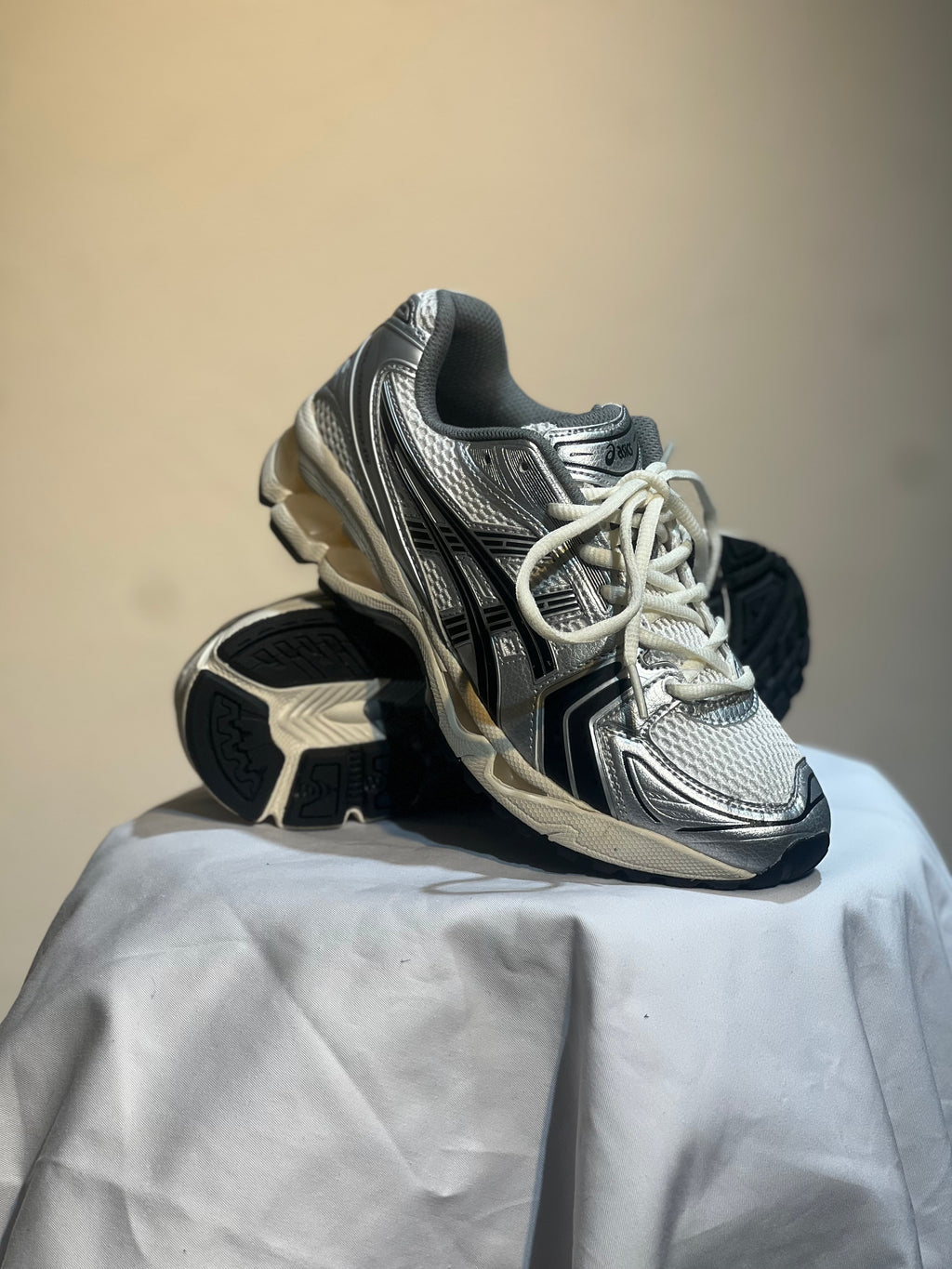 Asics Gel Kayano 14