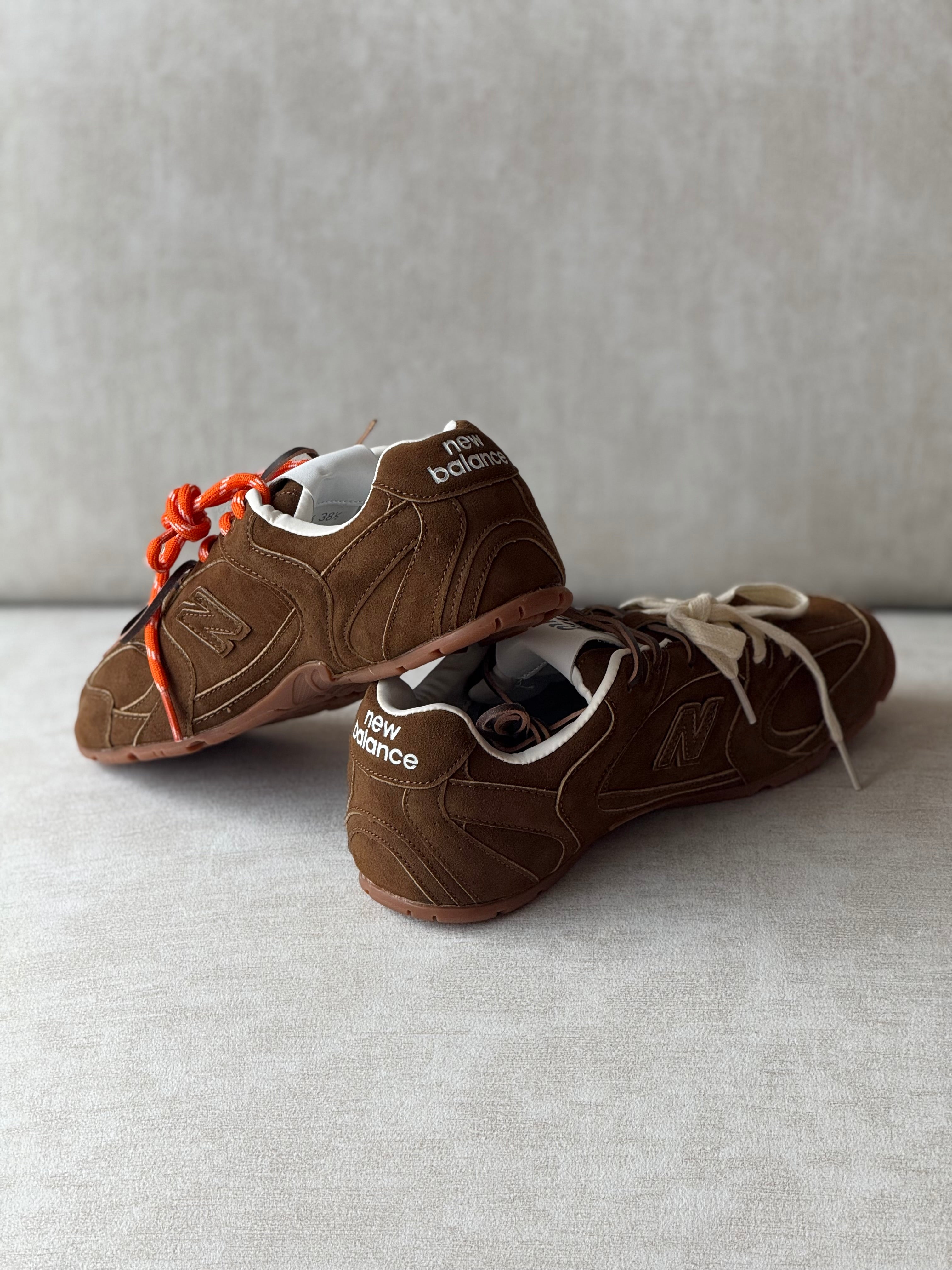 New Balance 530 SL Miu Miu Café