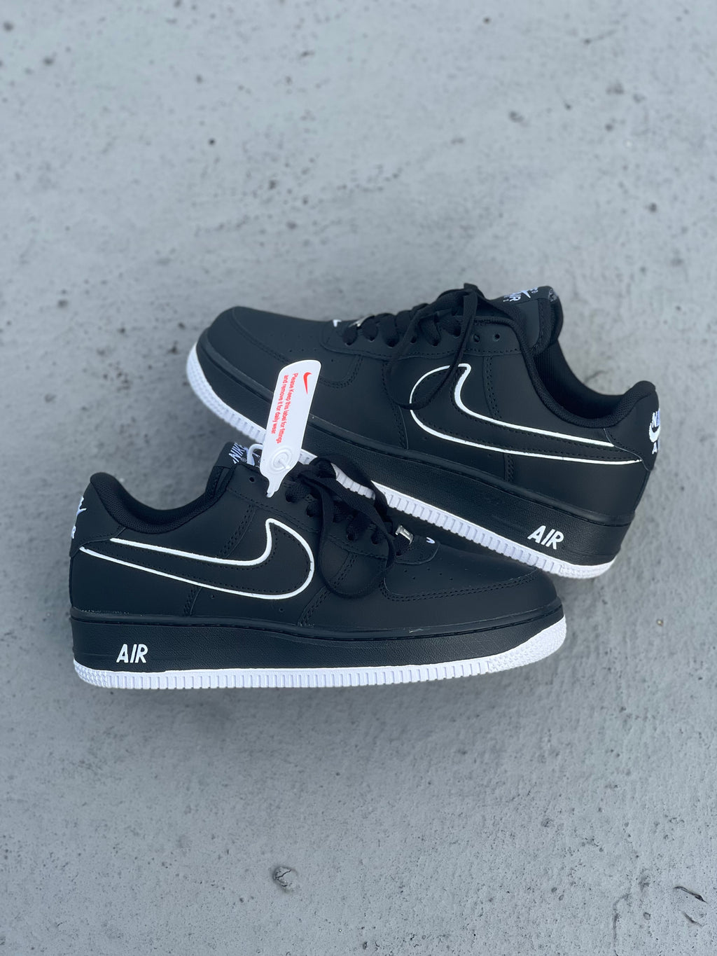 Nike Air Force 1 '07 Black White Sole
