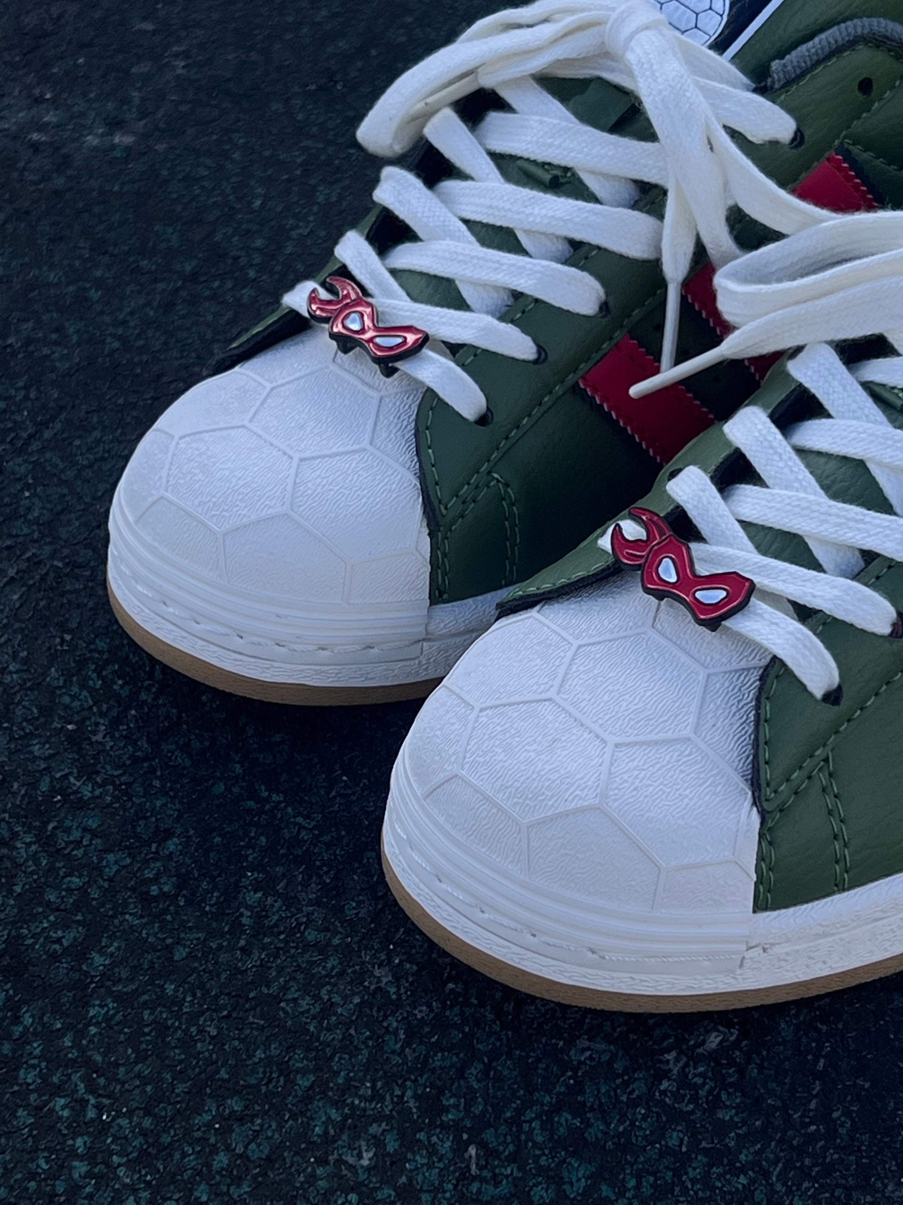 Adidas Superstar x Tortugas Ninja