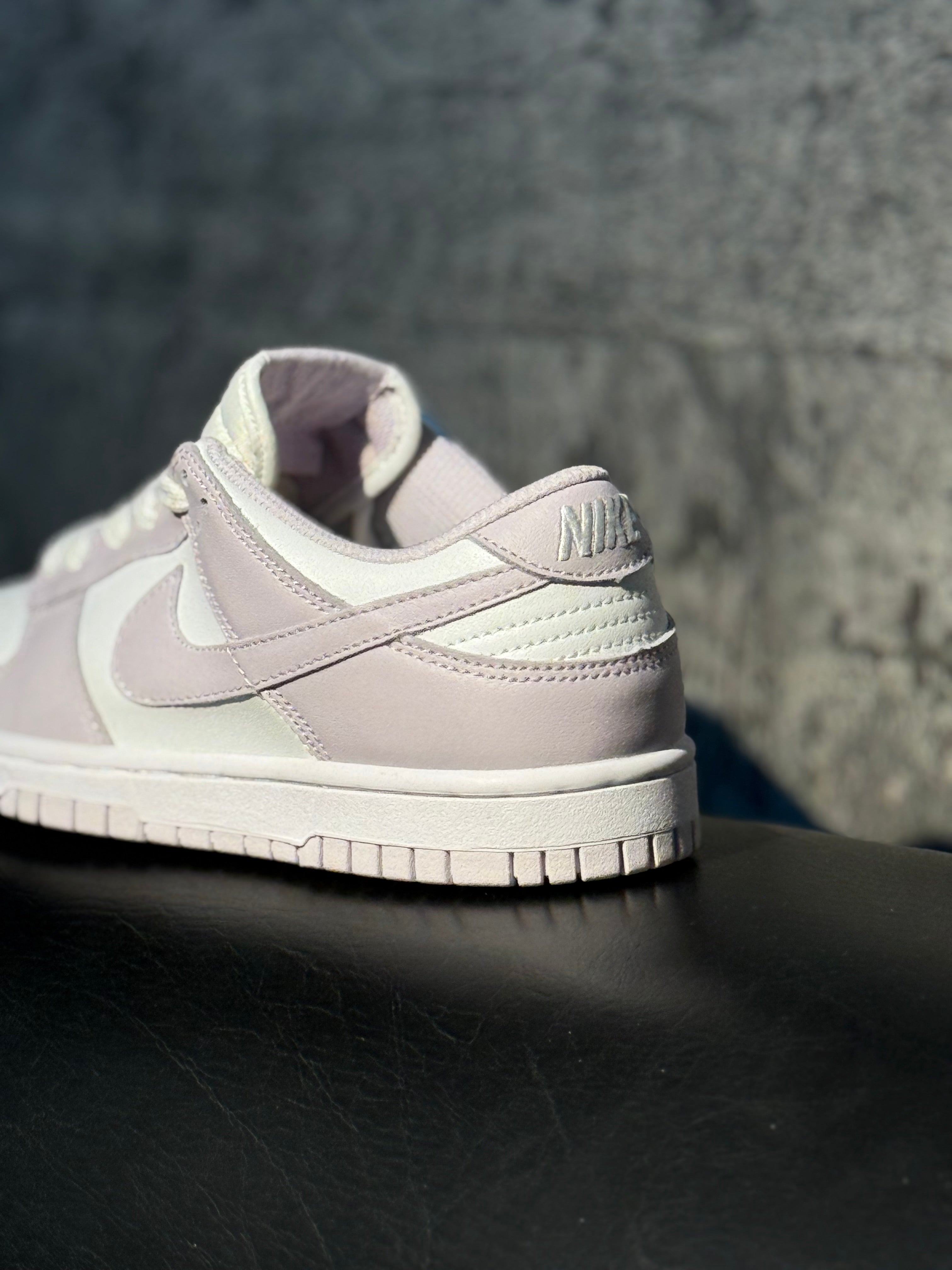 Nike Dunk Low “Palo Rosa”