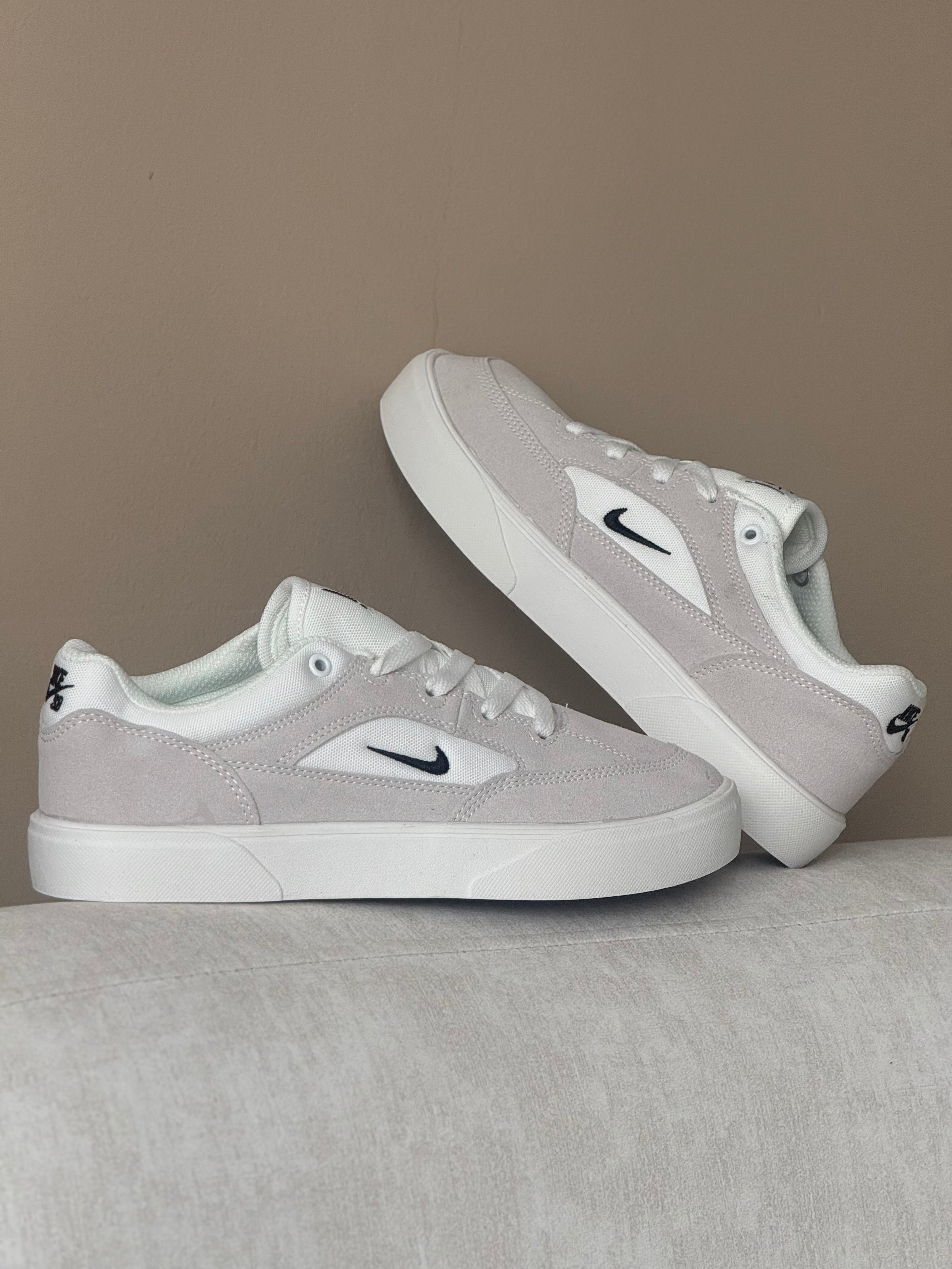 Nike SB Malor “Grey/White”