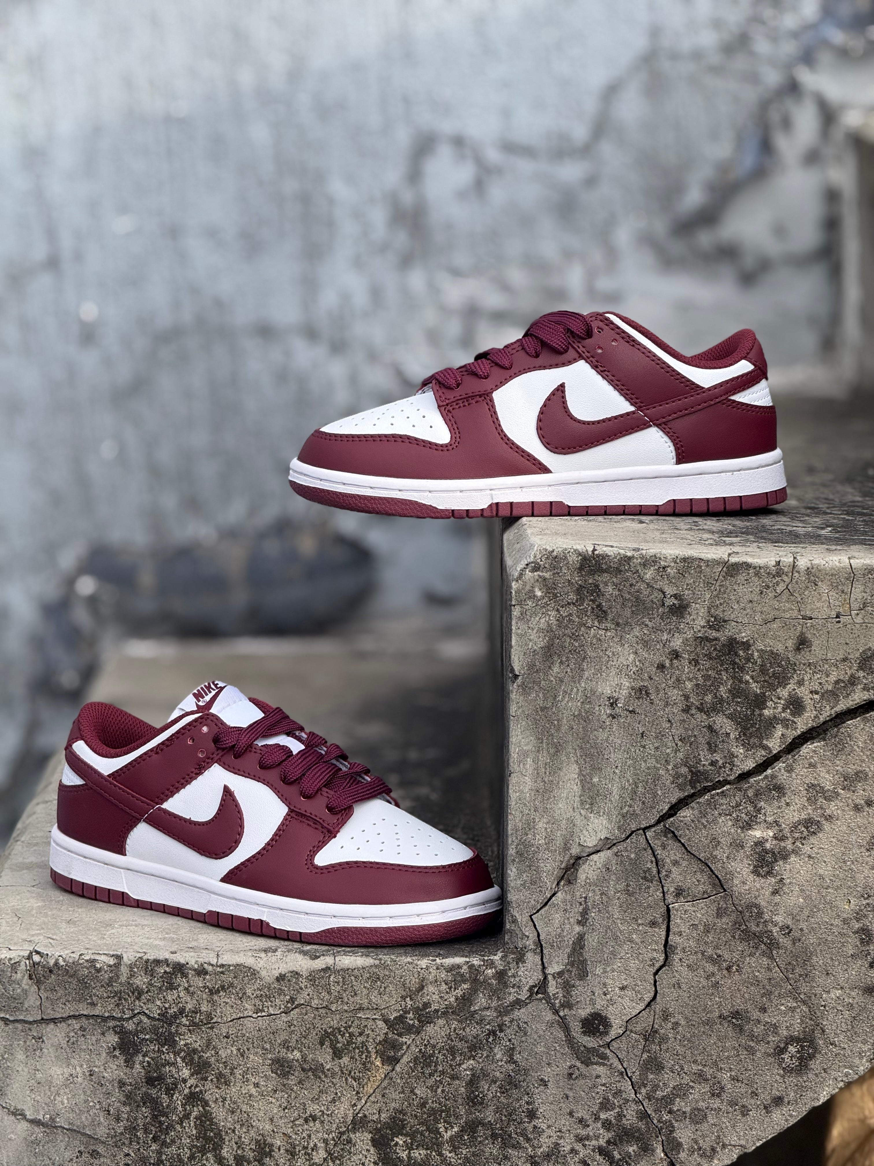 Nike Dunk SB Low “Vinotinto”