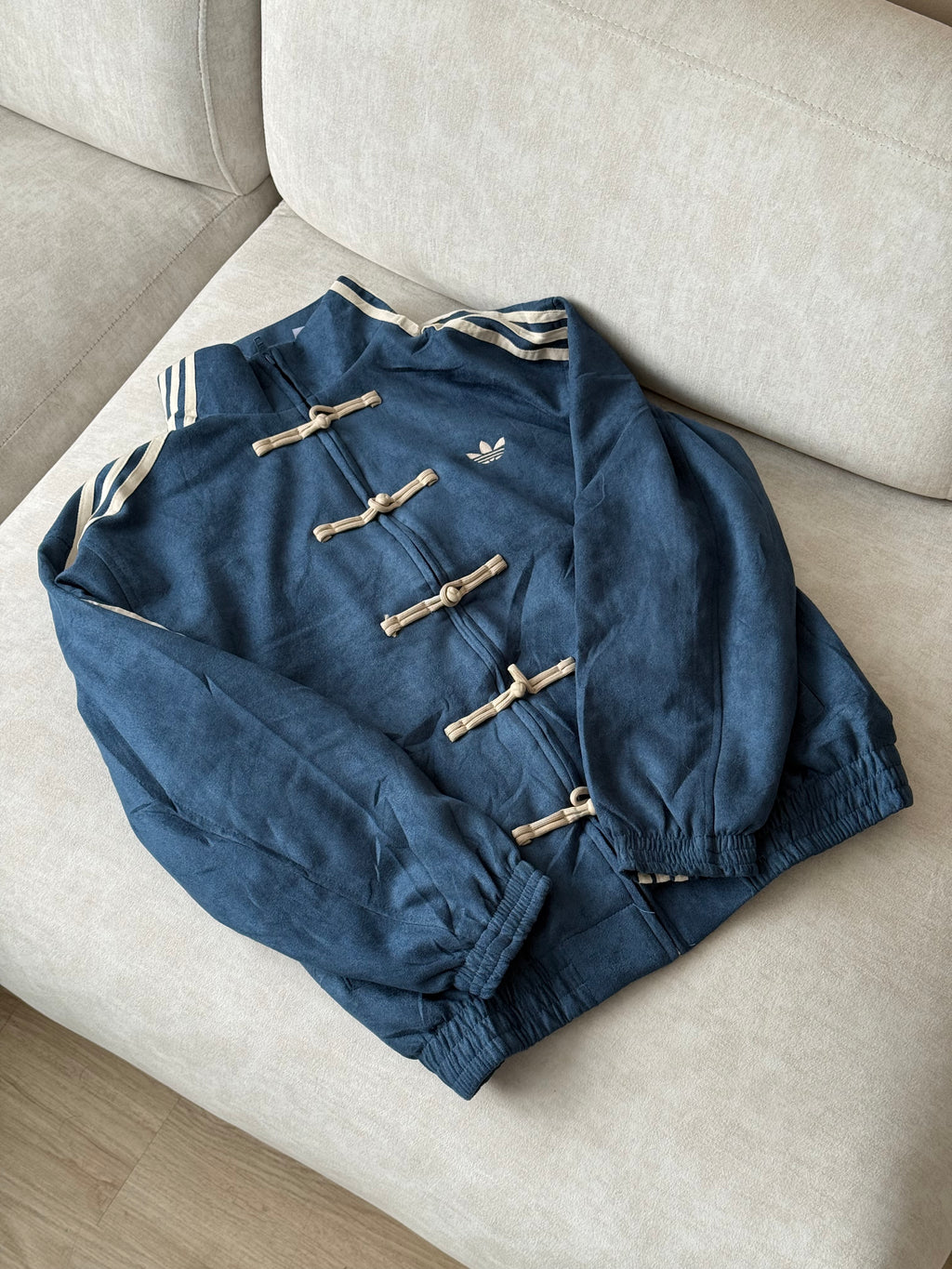 Chaqueta Adidas CNY “Blue”