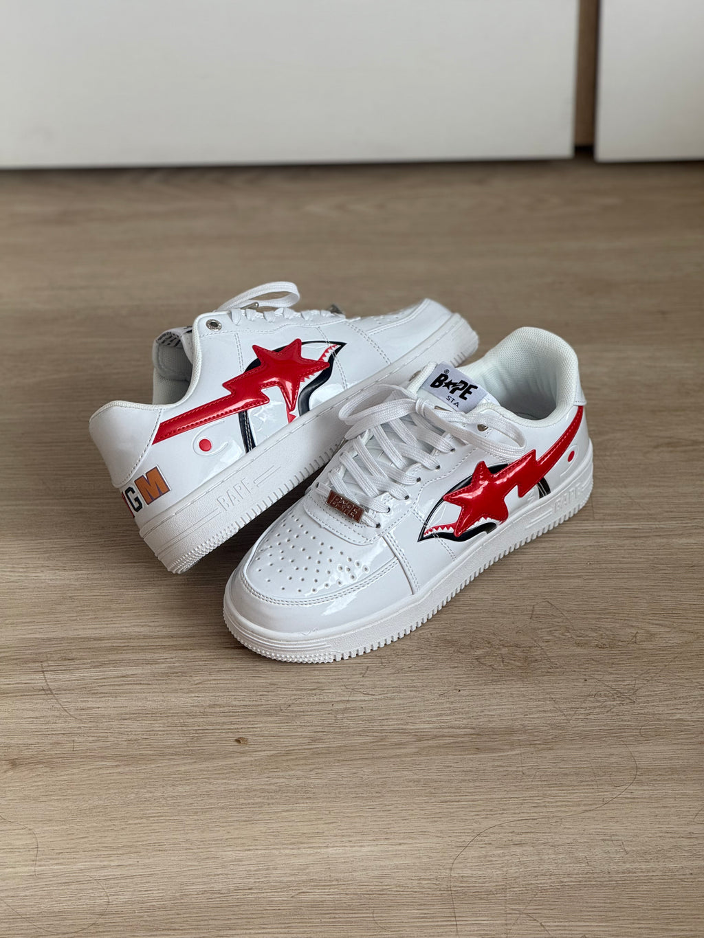 A Bathing Bape Sta “Shark/White”