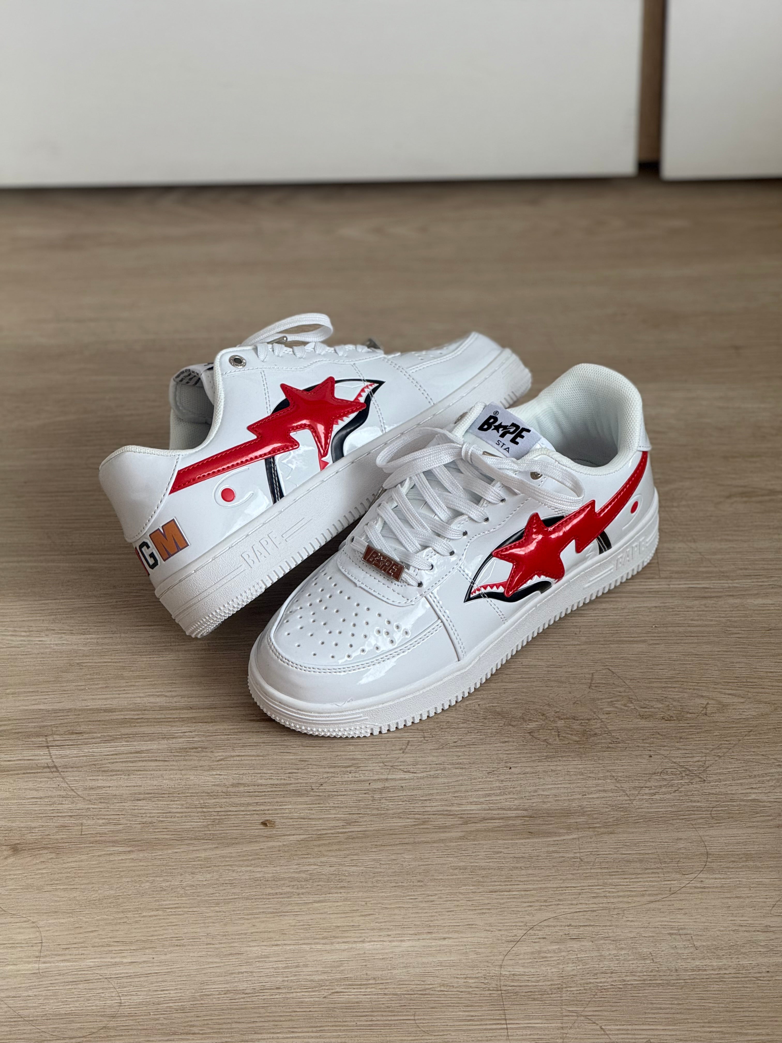 A Bathing Bape Sta “Shark/White”