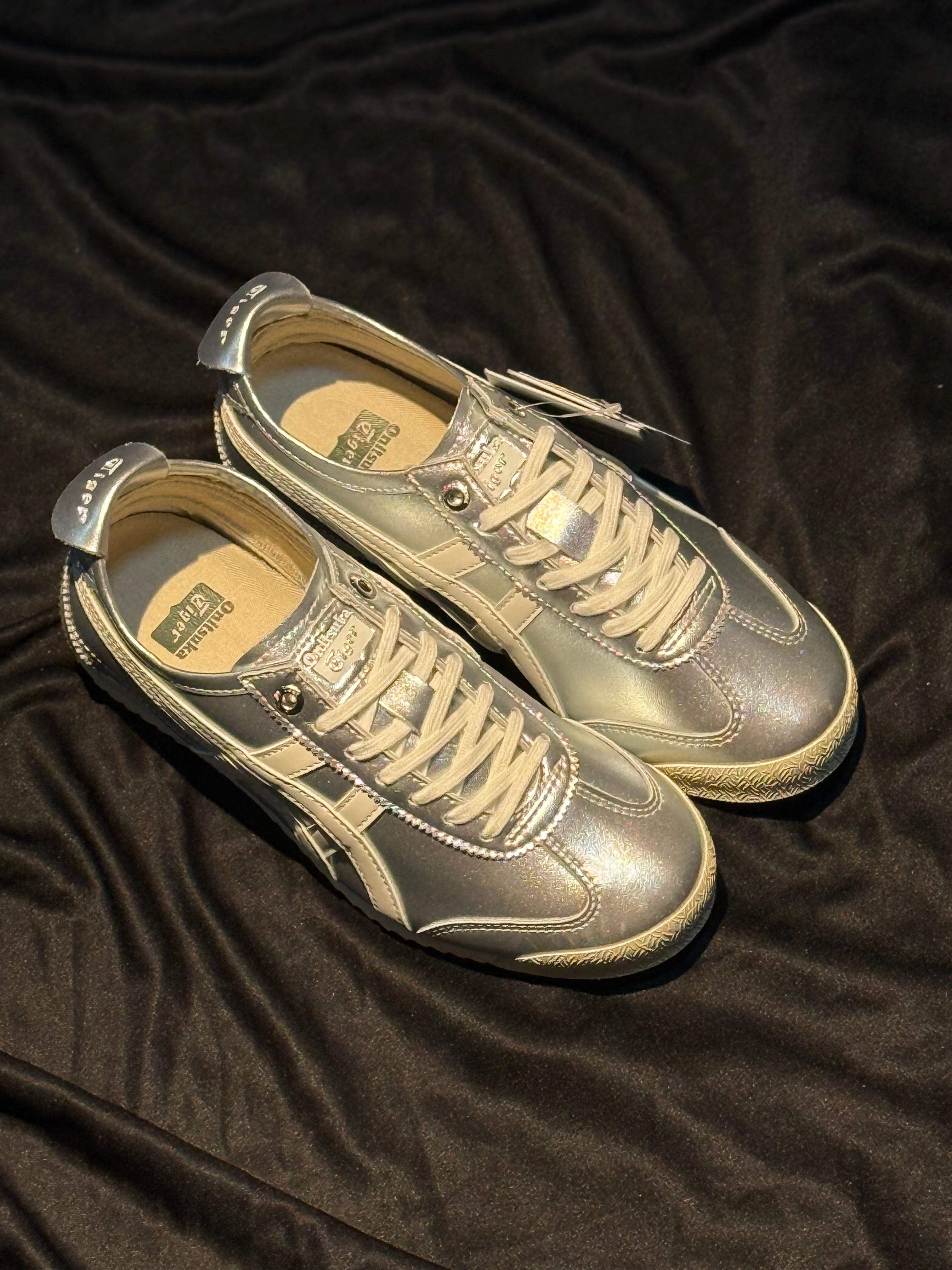 Onitsuka Tiger Mexico 66 “Silver”