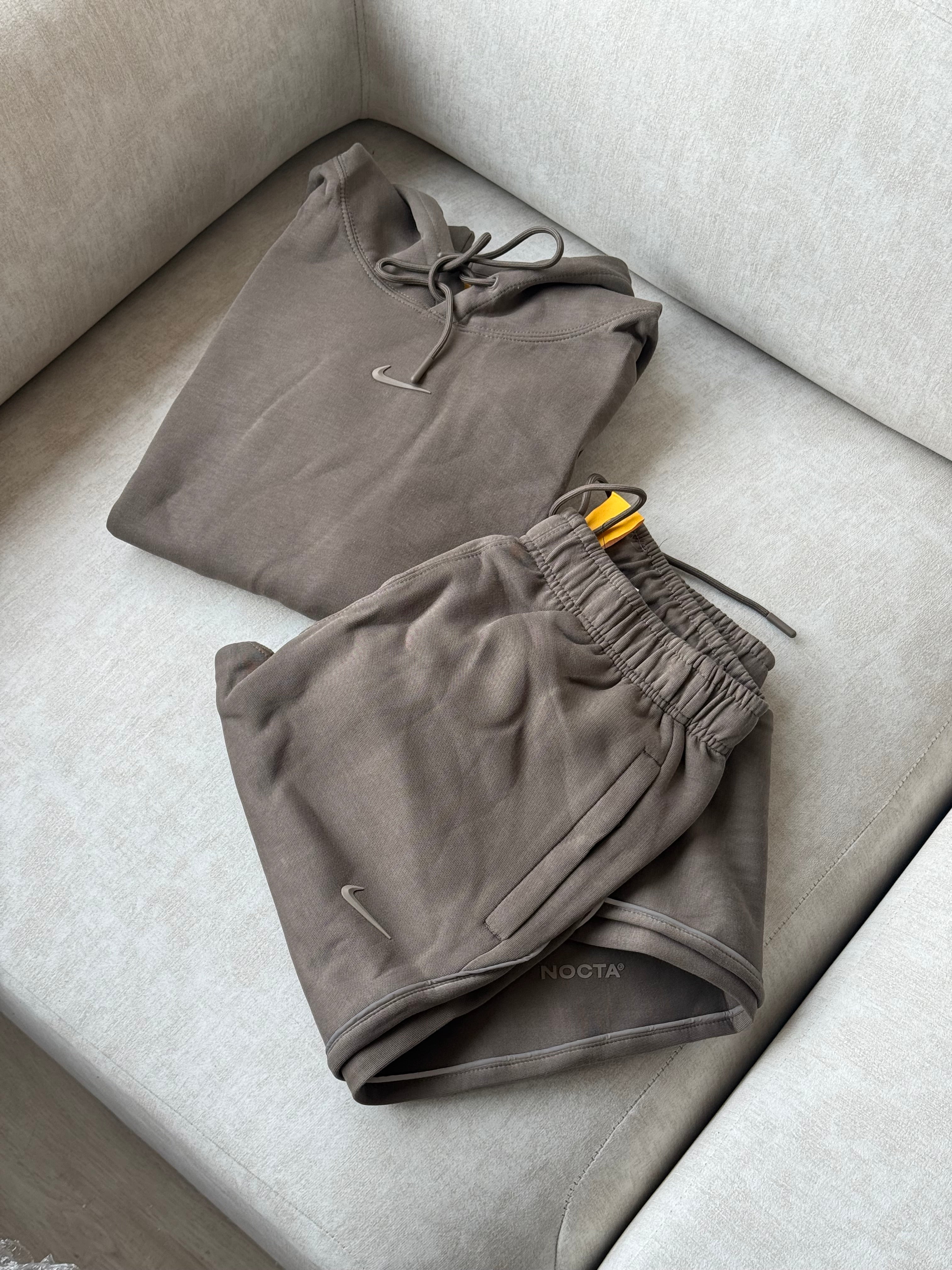 Sudadera Nike x NOCTA café