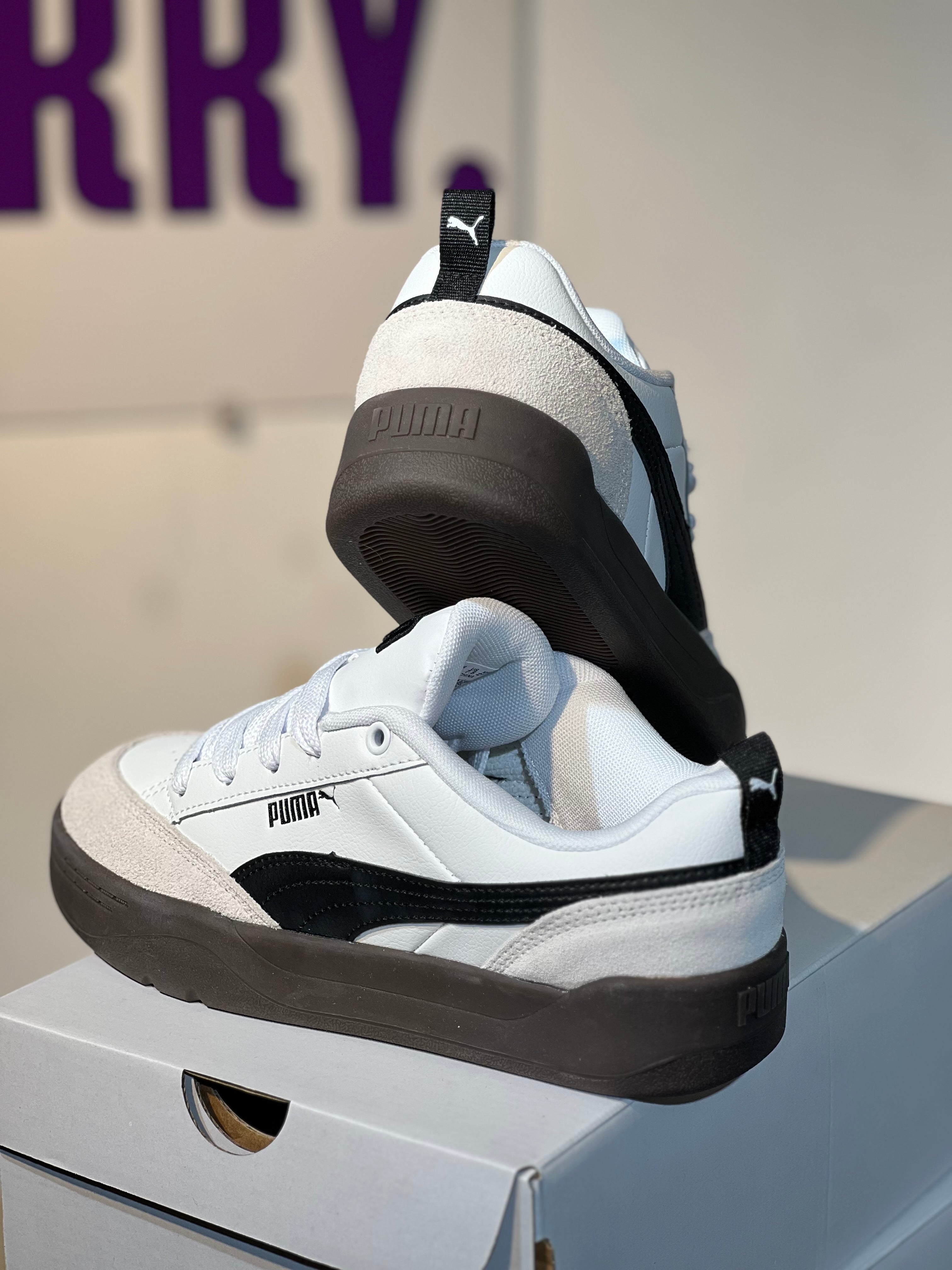 Puma Park “White/Black”