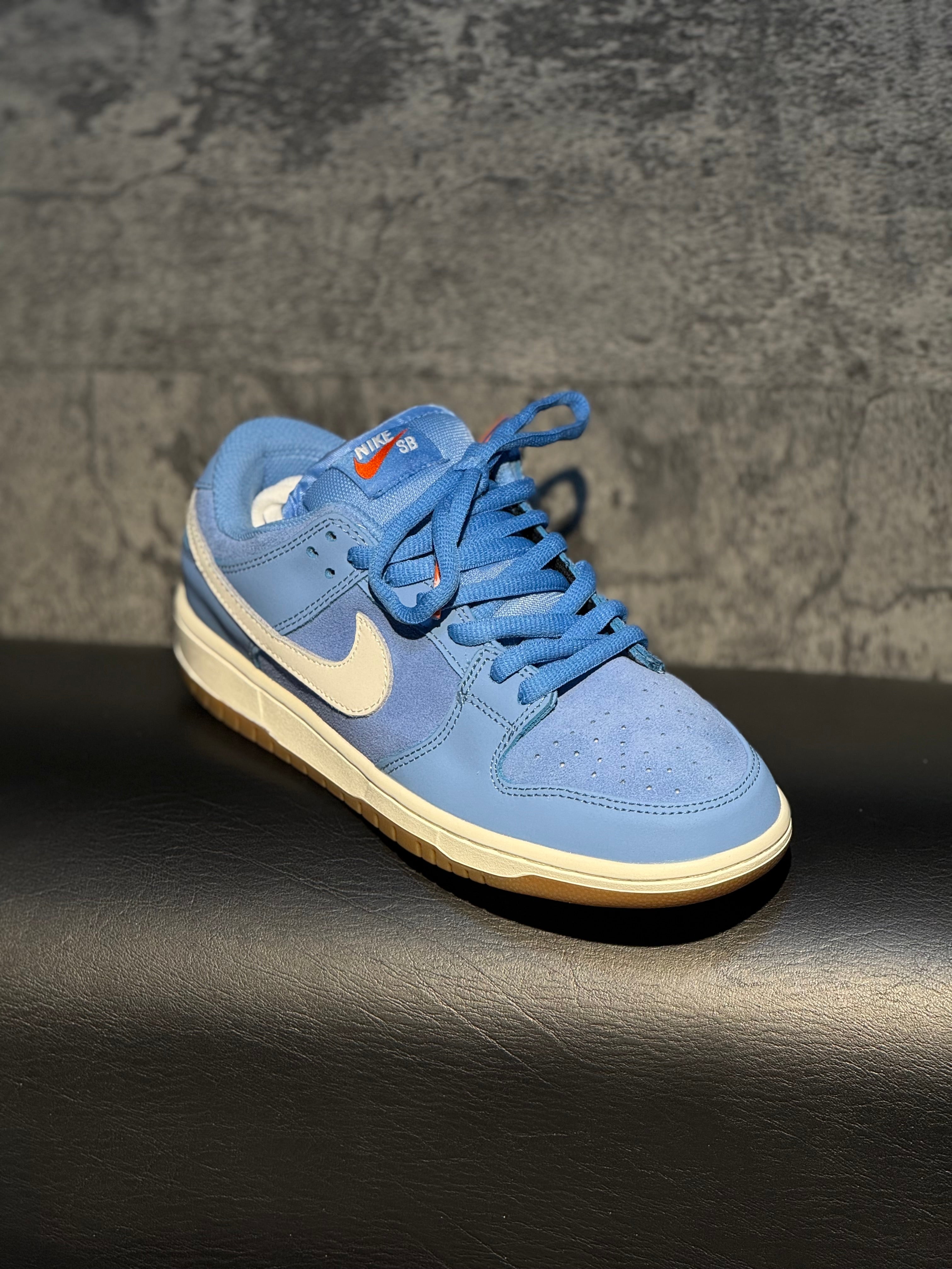 Nike Dunk Low SB University Blue Gum