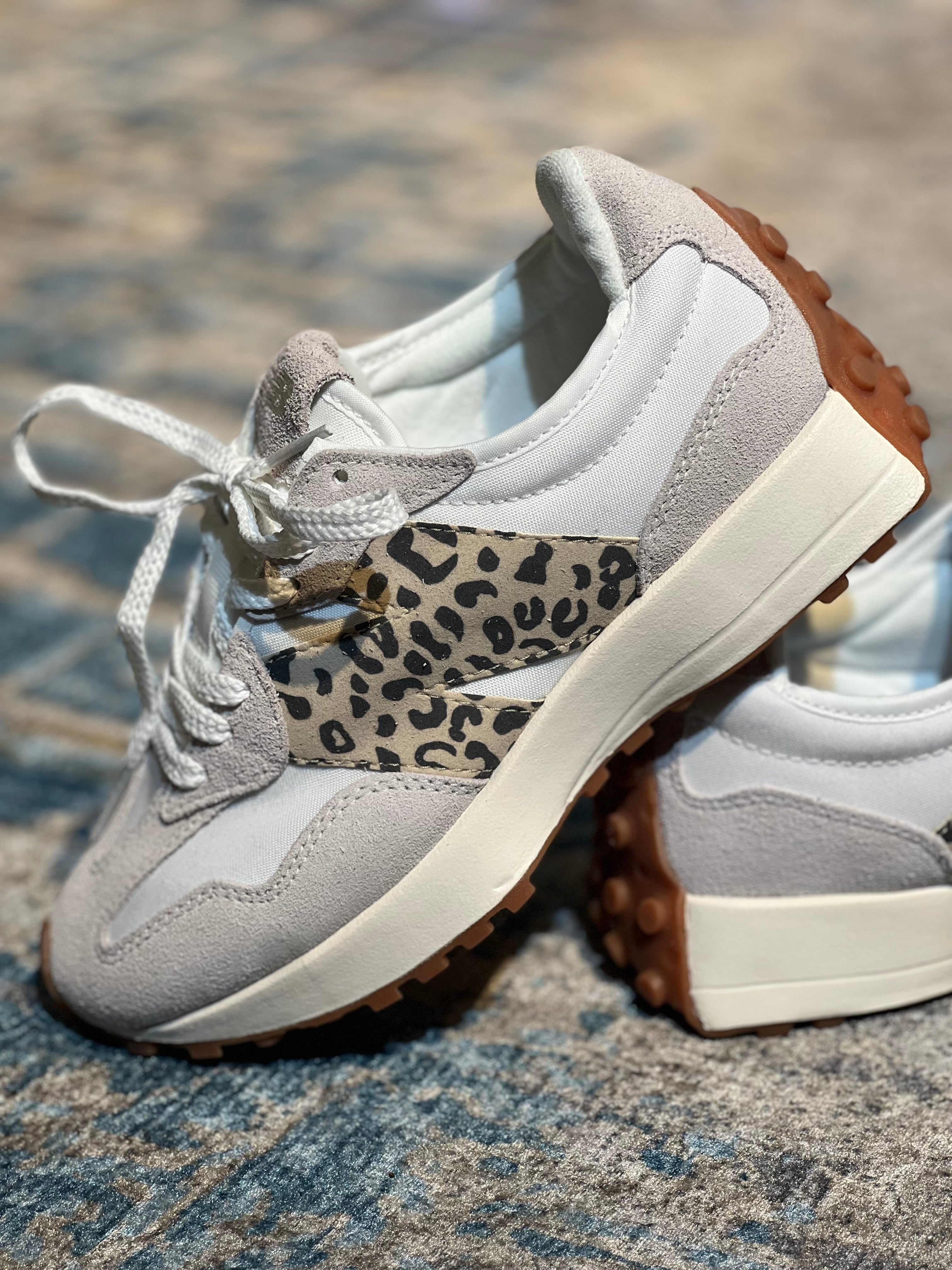 New Balance 327 “Animal Print”