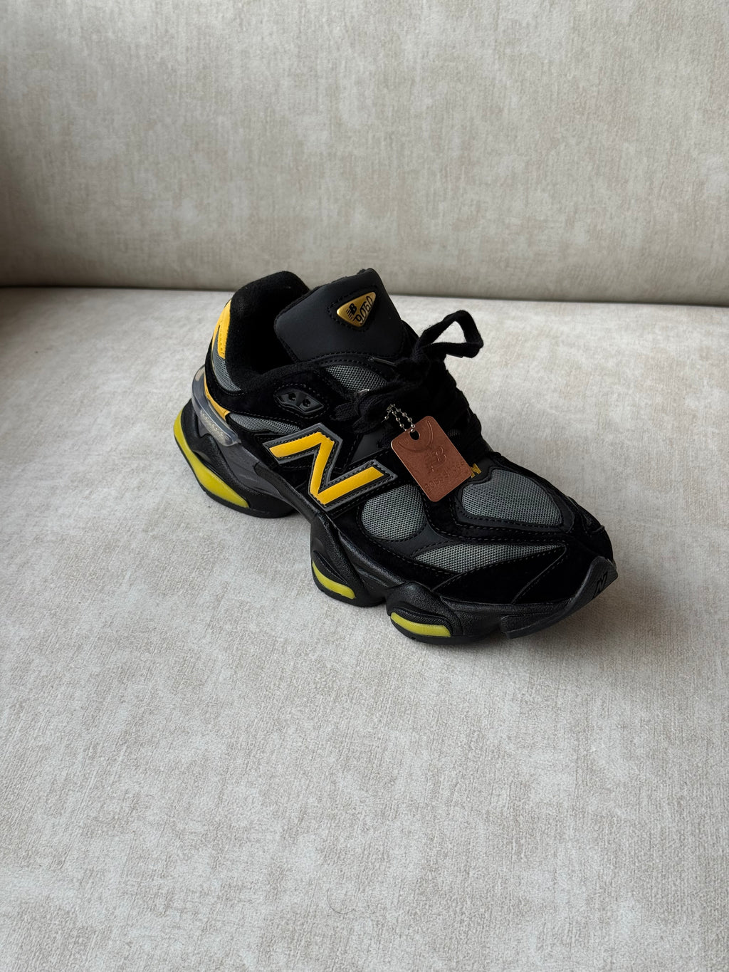 New Balance 9060 “Black/Yellow”