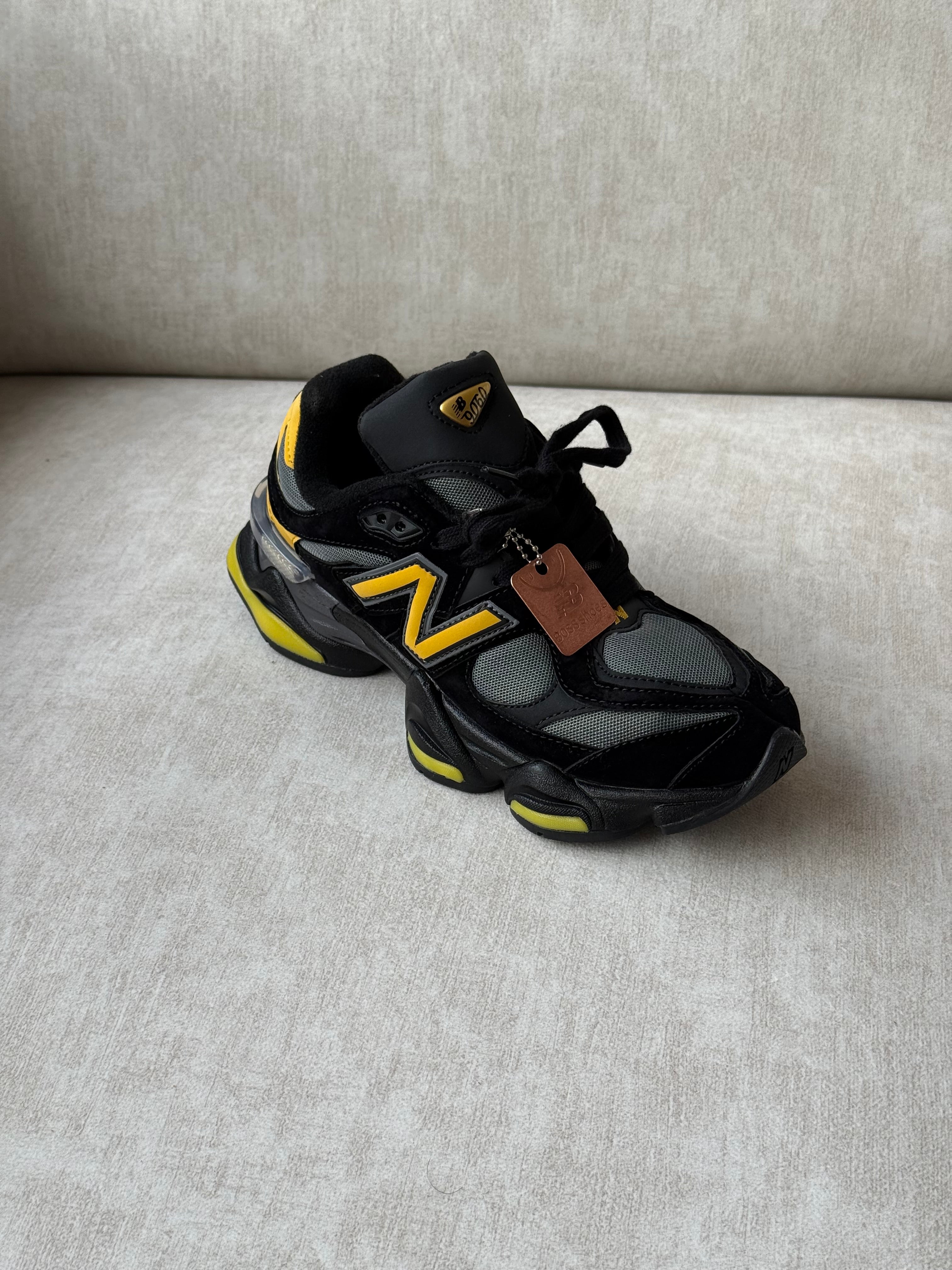 New Balance 9060 “Black/Yellow”