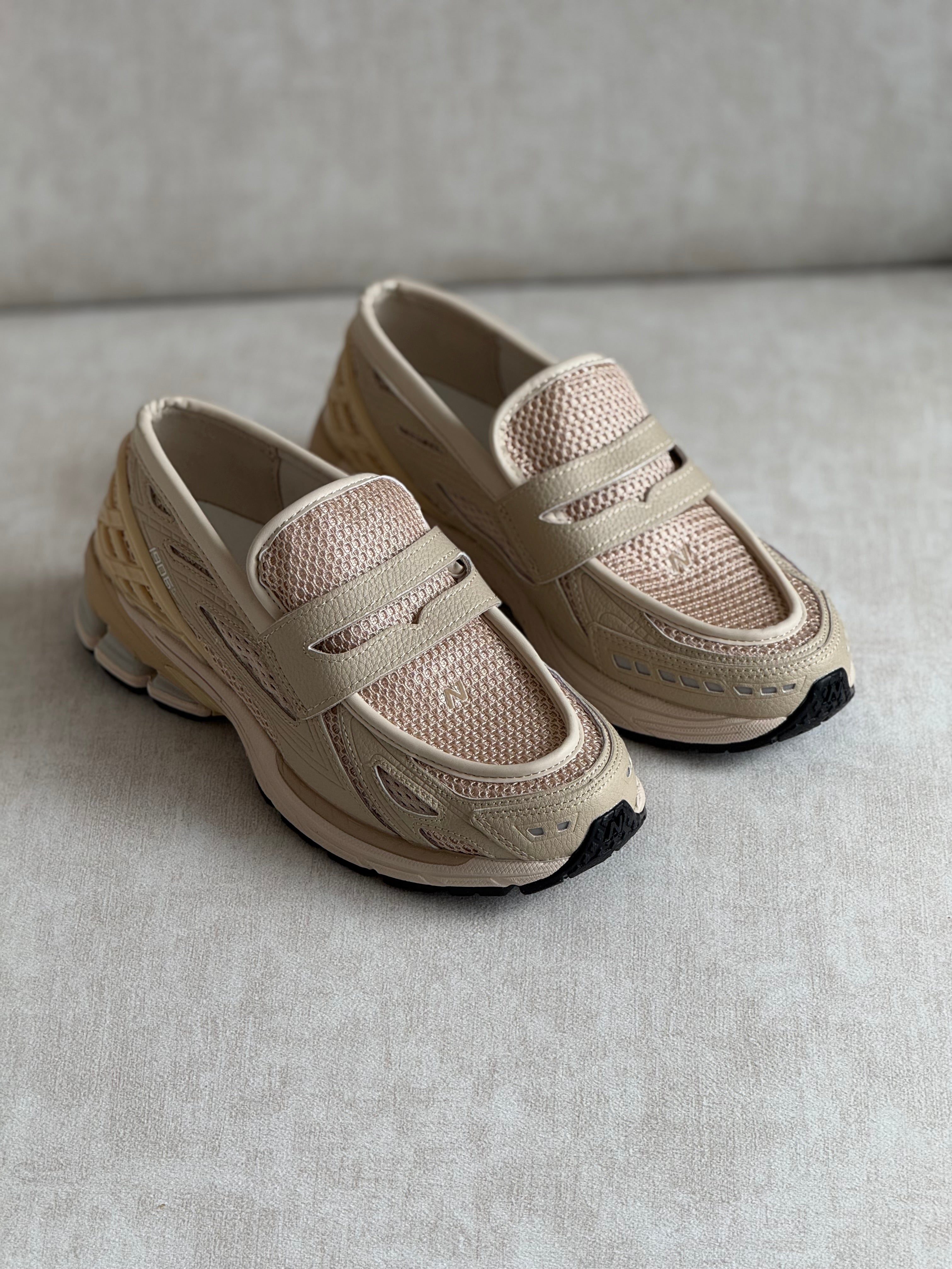 New Balance 1906L Loafer