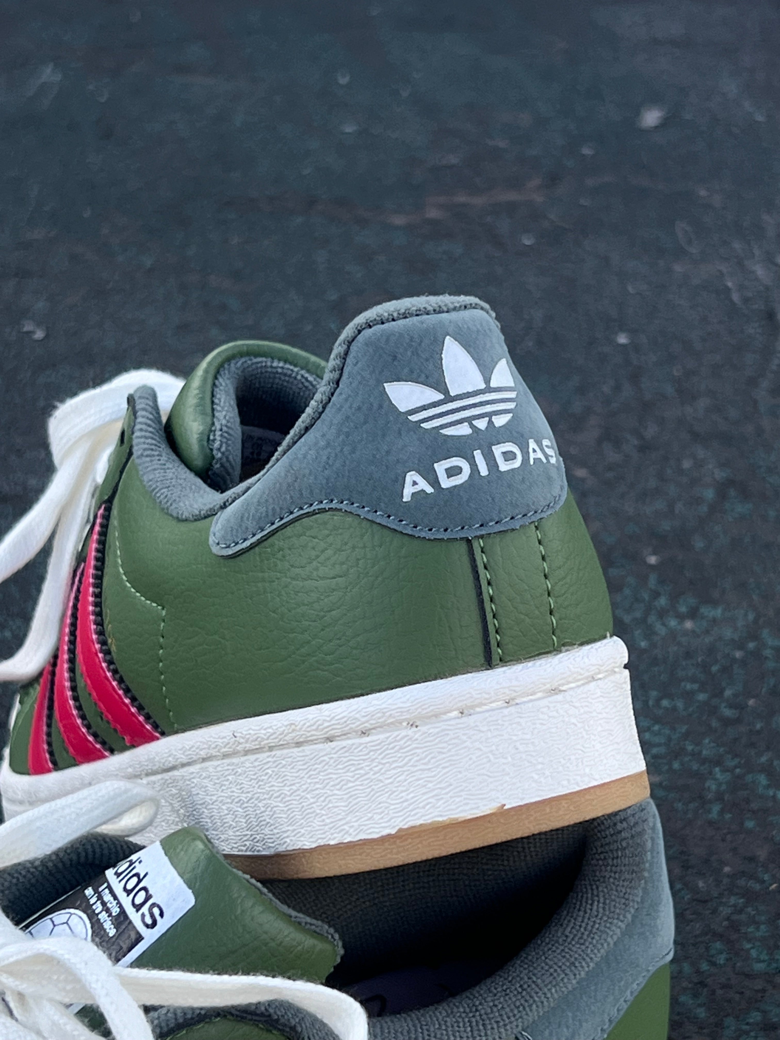 Adidas Superstar x Tortugas Ninja