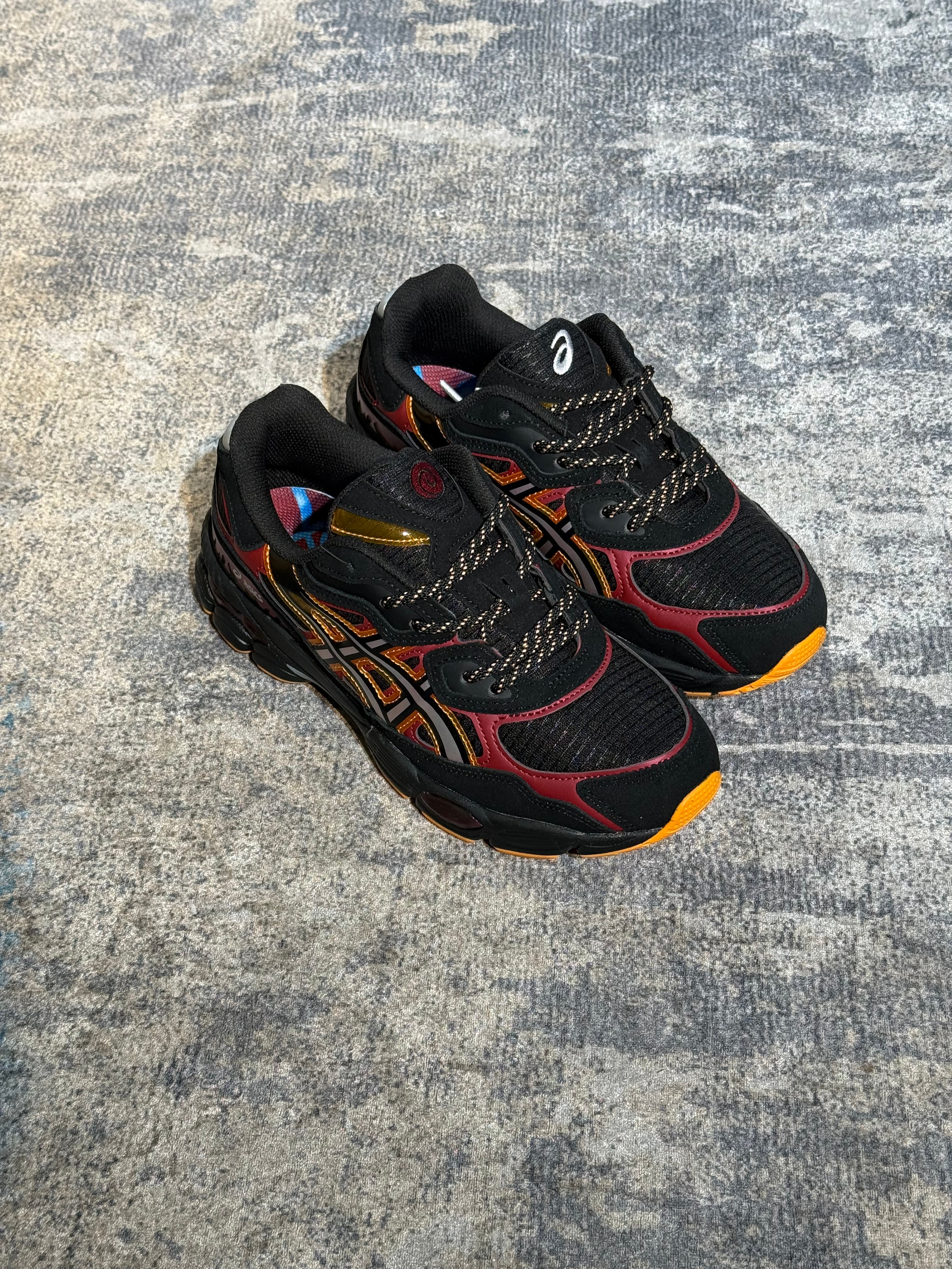 Asics Kayano “Naruto”