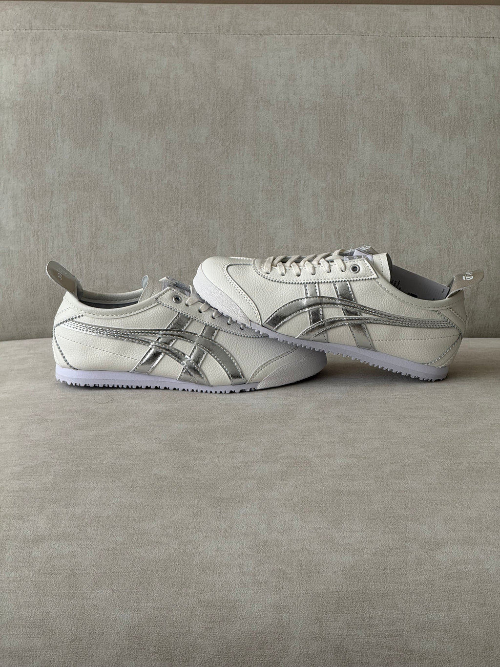 Onitsuka Tiger Mexico 66 "White/Silver"