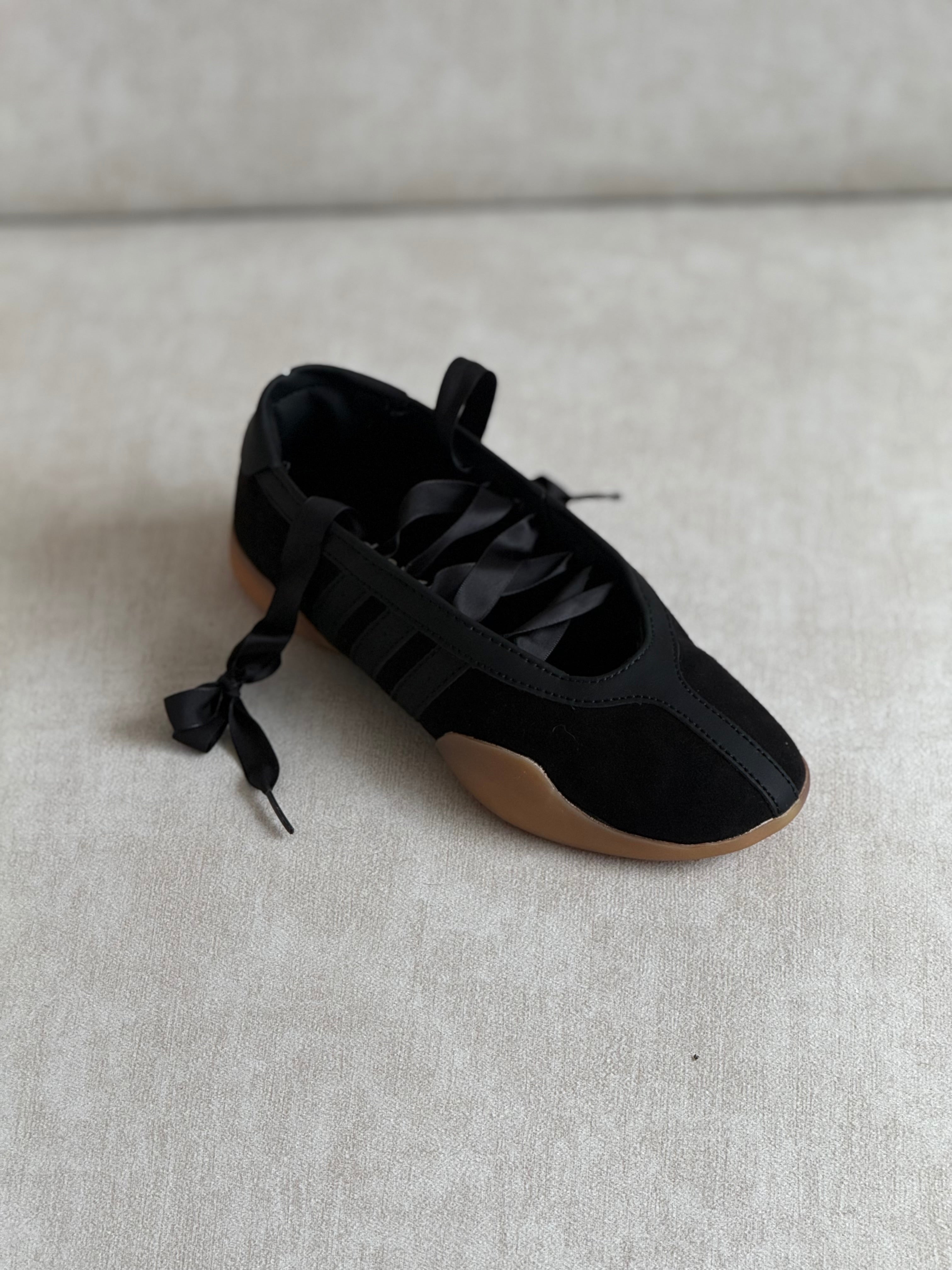 Adidas Taekwondo Mei “Black/Gum”