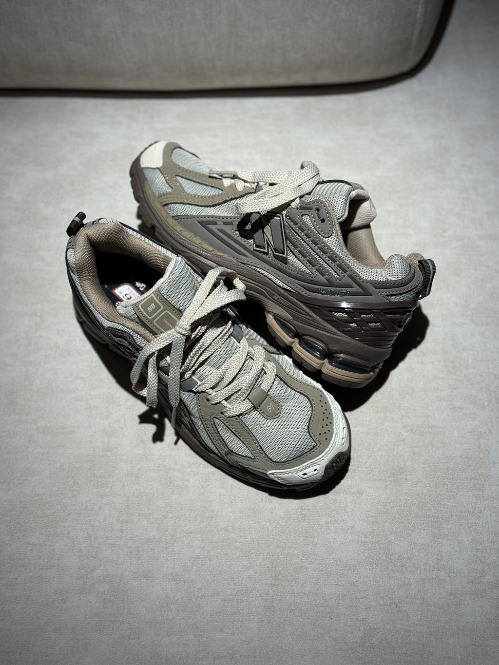 New Balance 1906R