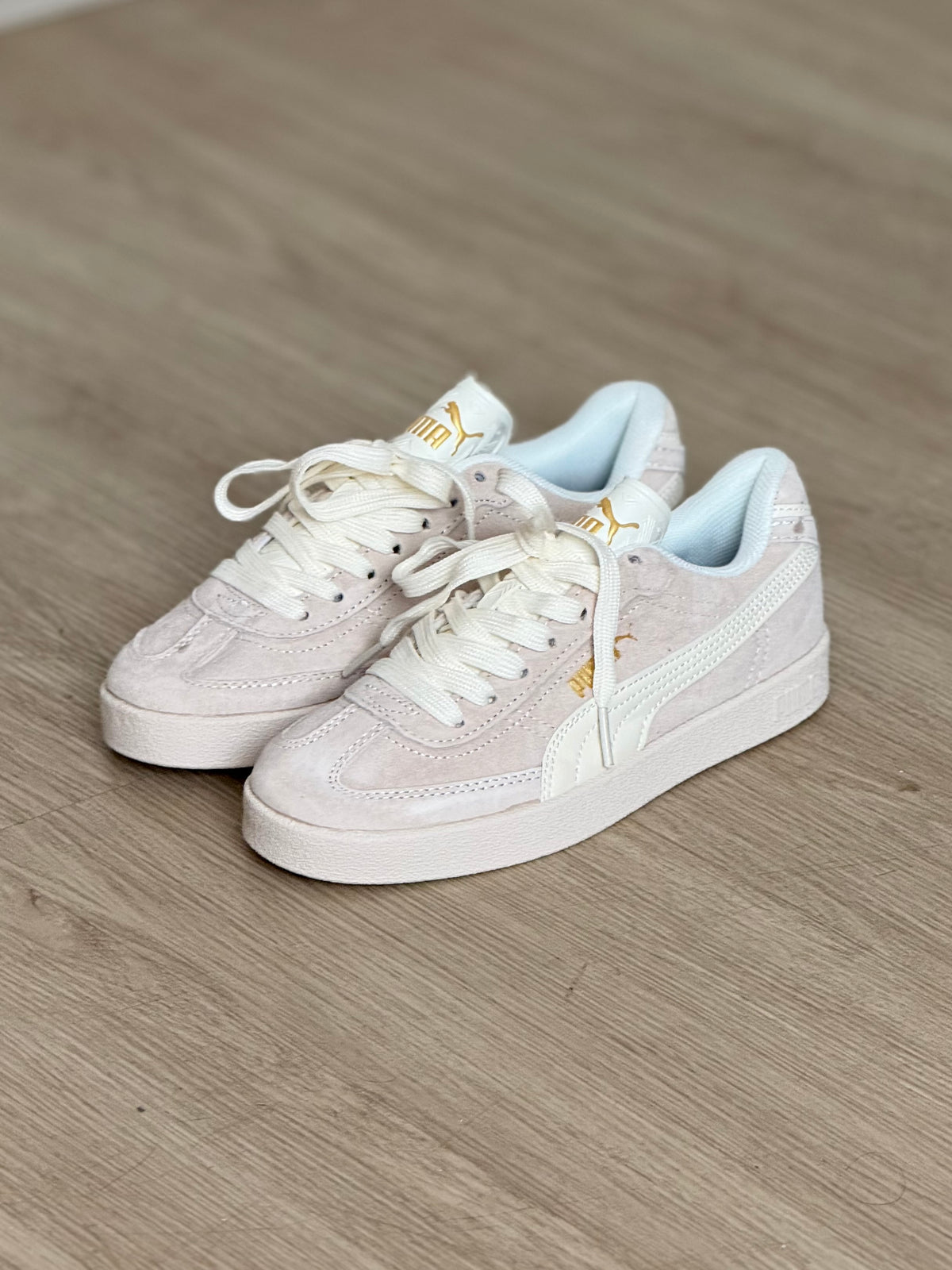 Puma Club “Beige”