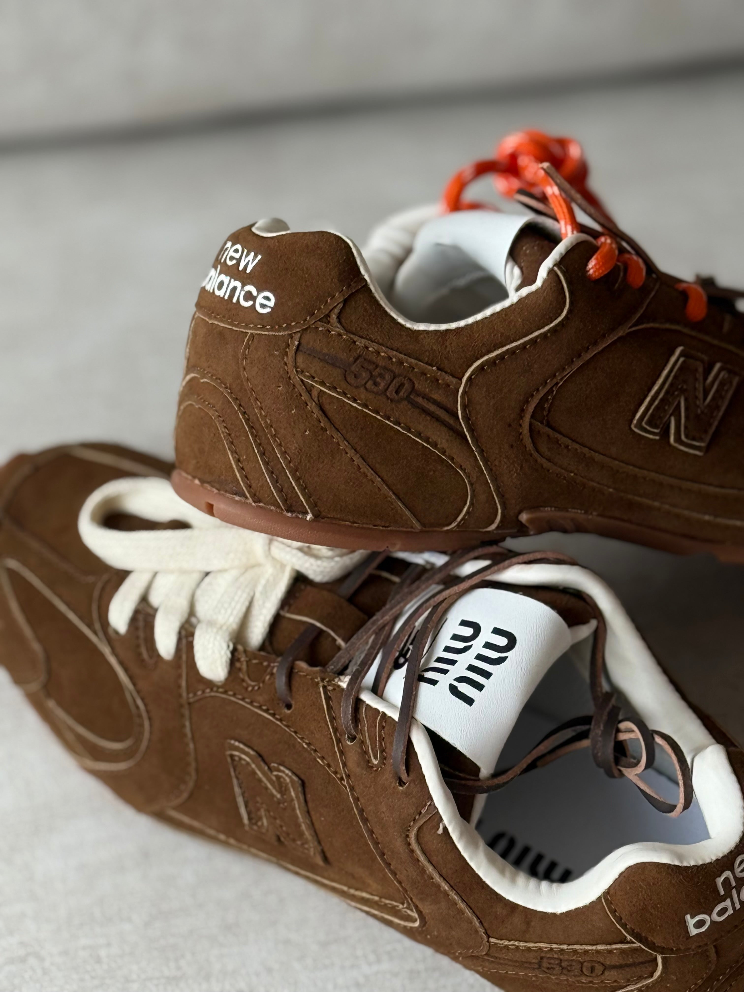 New Balance 530 SL Miu Miu Café