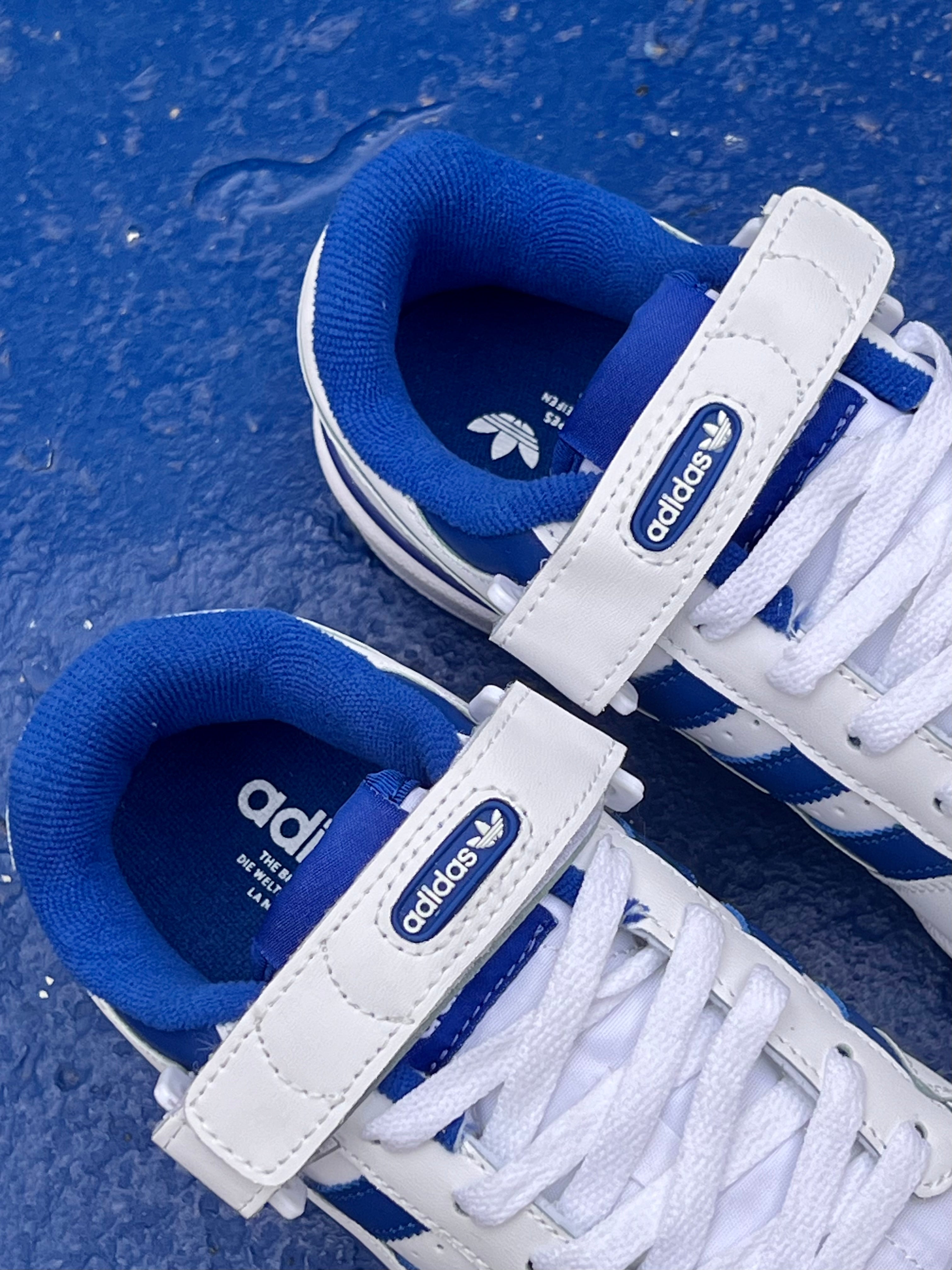 Adidas forum low W/Blue