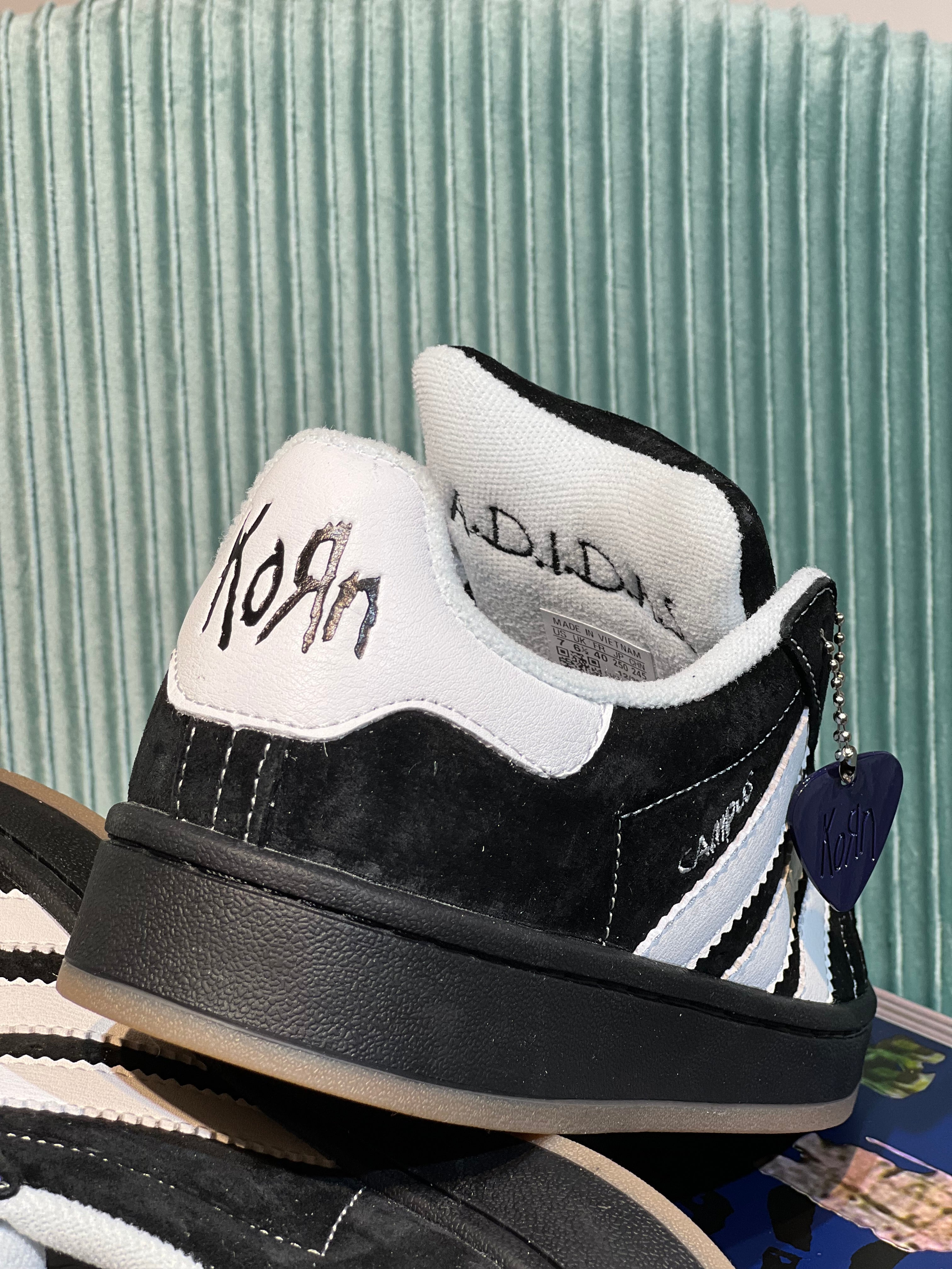 Adidas Campus 00’ x Korn