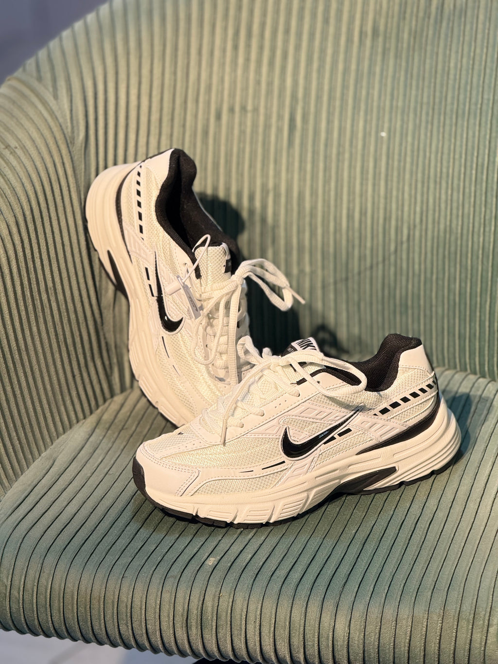 Nike Initiator