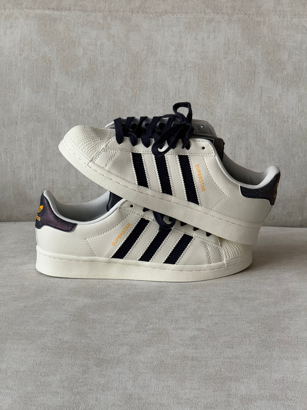 Adidas Superstar