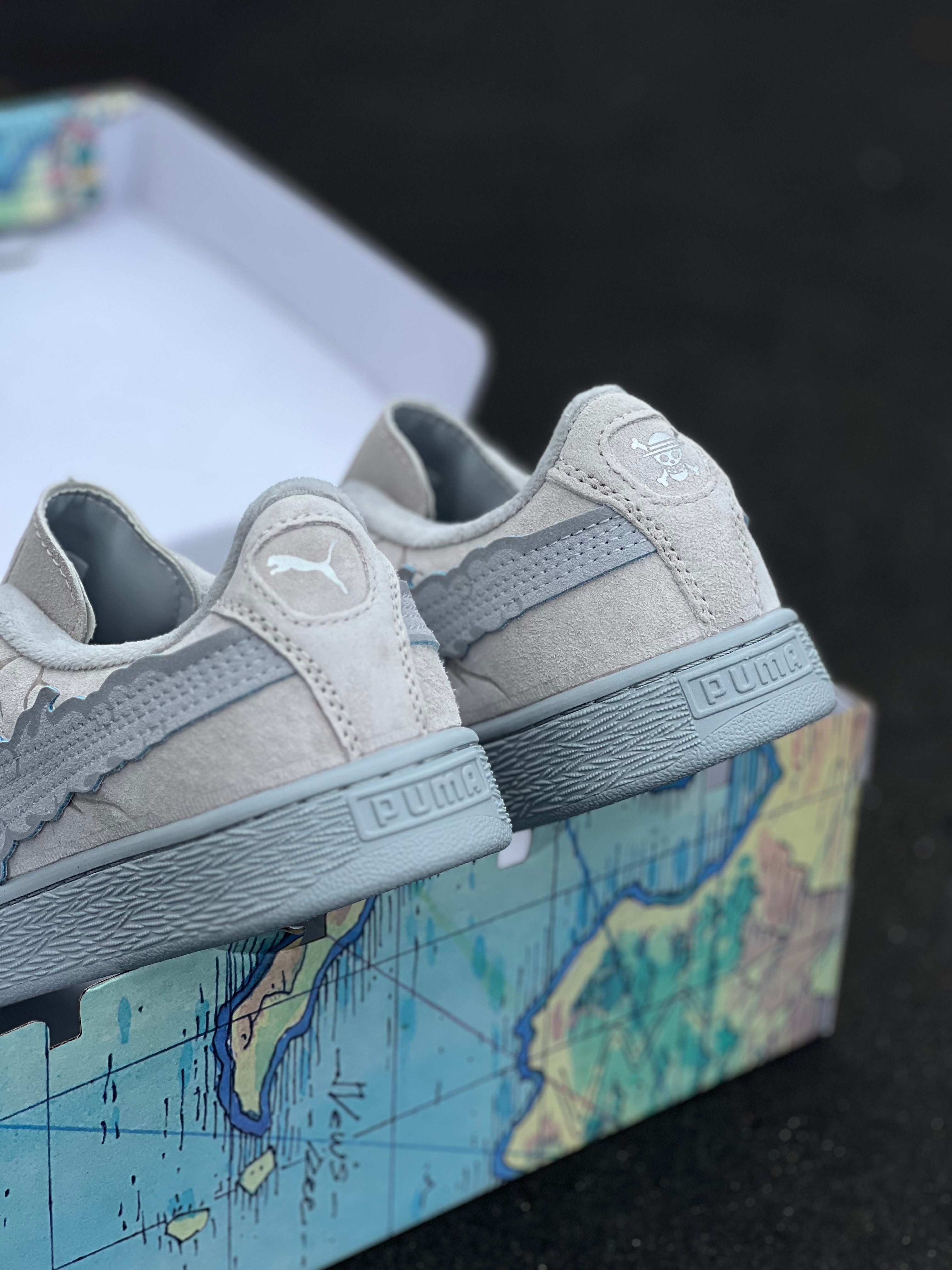 Puma suede x One Piece