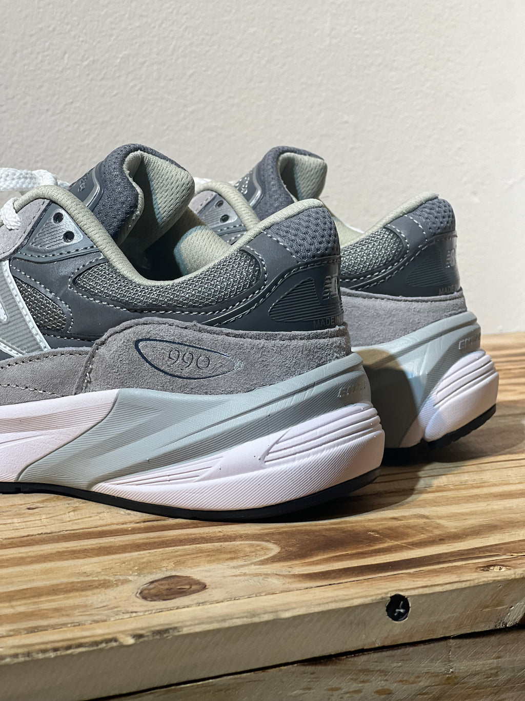 New Balance 990v6 “Grey”